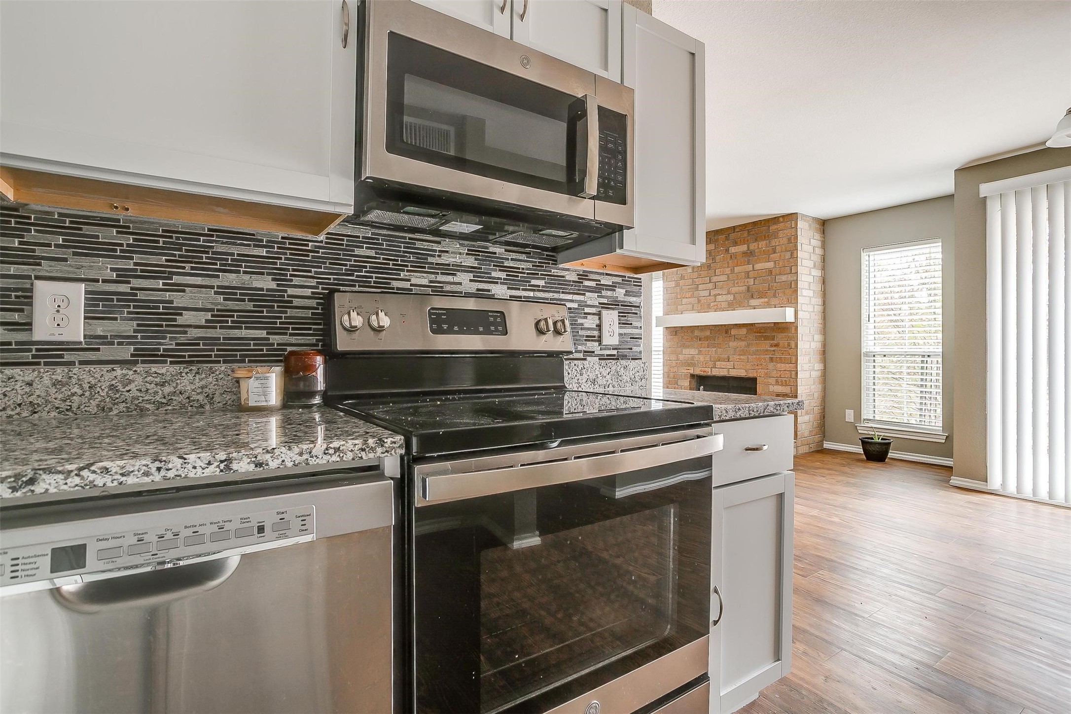 5806 Marvin Loving Drive UNIT&nbsp;212, Garland, TX, 75043