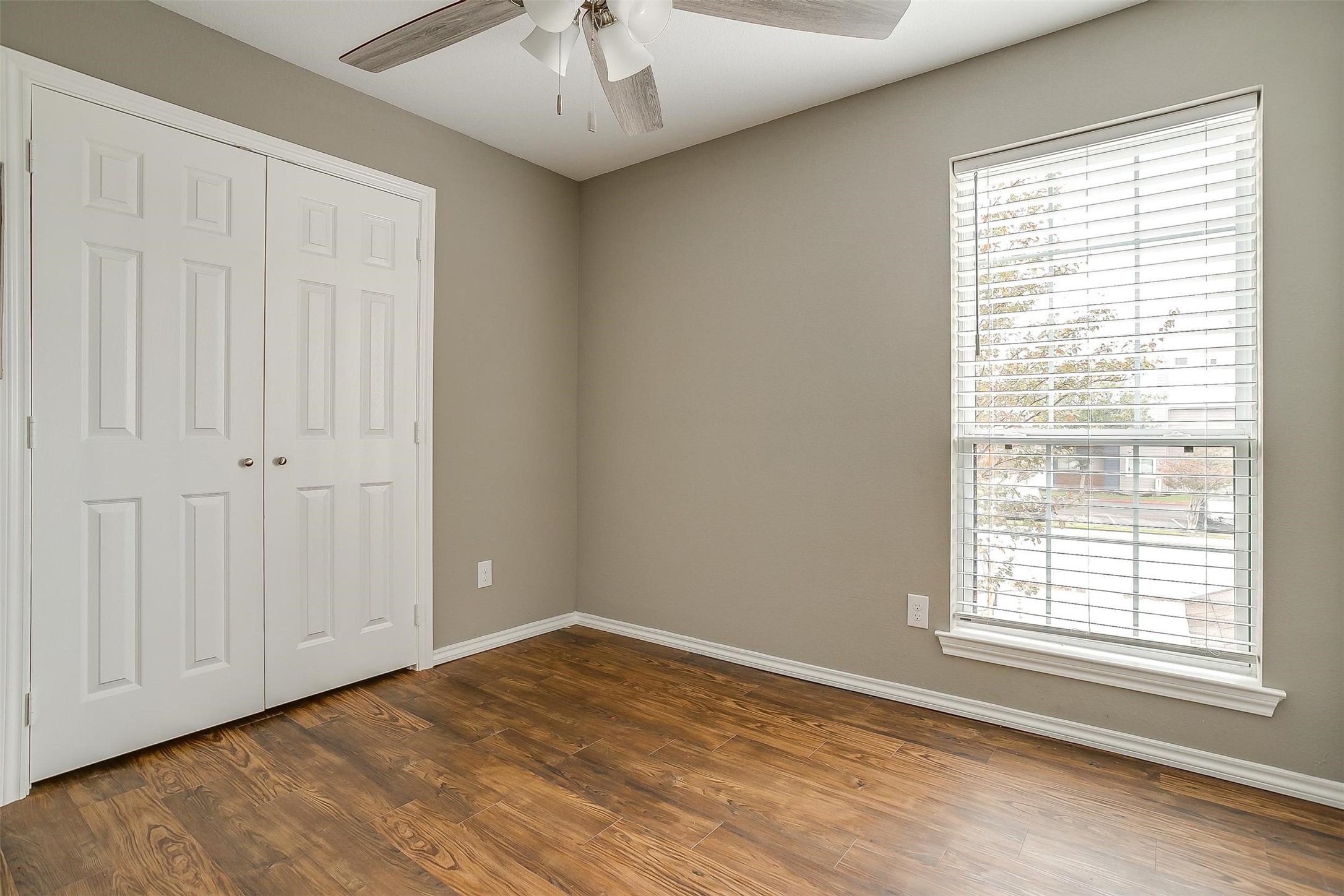 5806 Marvin Loving Drive UNIT&nbsp;212, Garland, TX, 75043