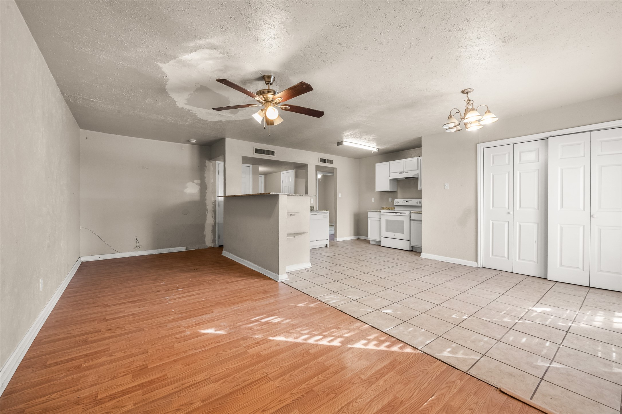 3817 Longmeadow Way, Fort Worth, TX, 76133