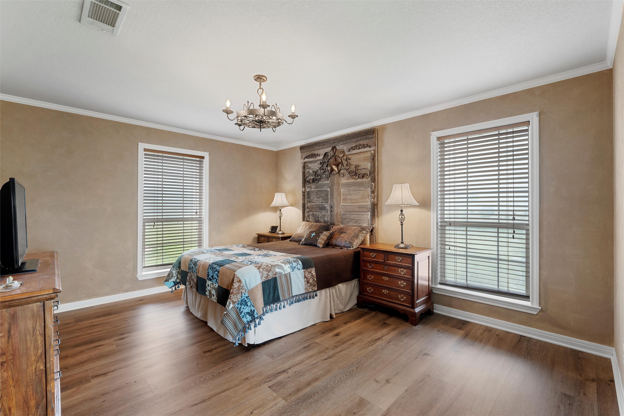 3057 Holy Road, Abbott, TX, 76621