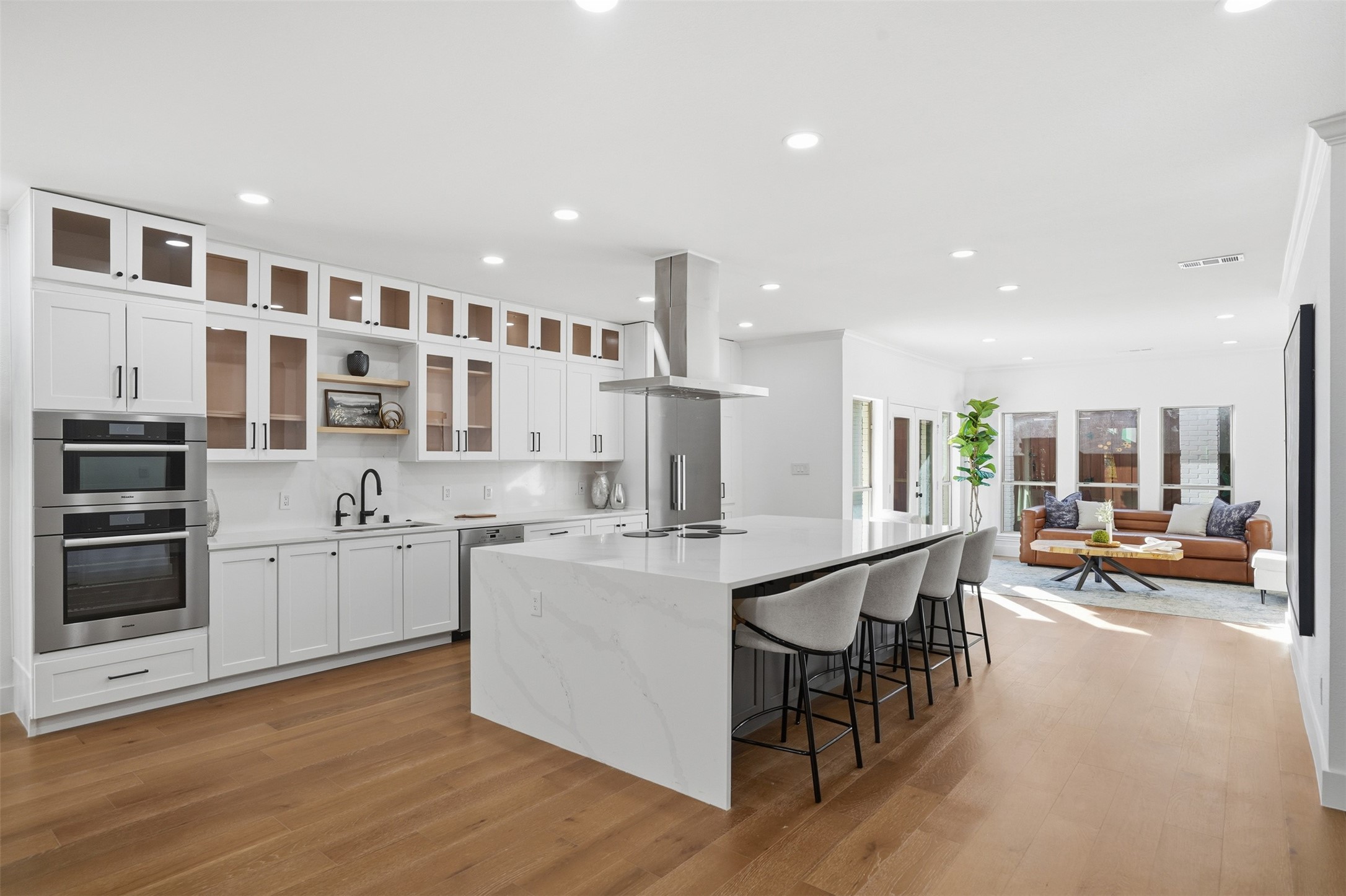 2 Parliament Place, Dallas, TX, 75225