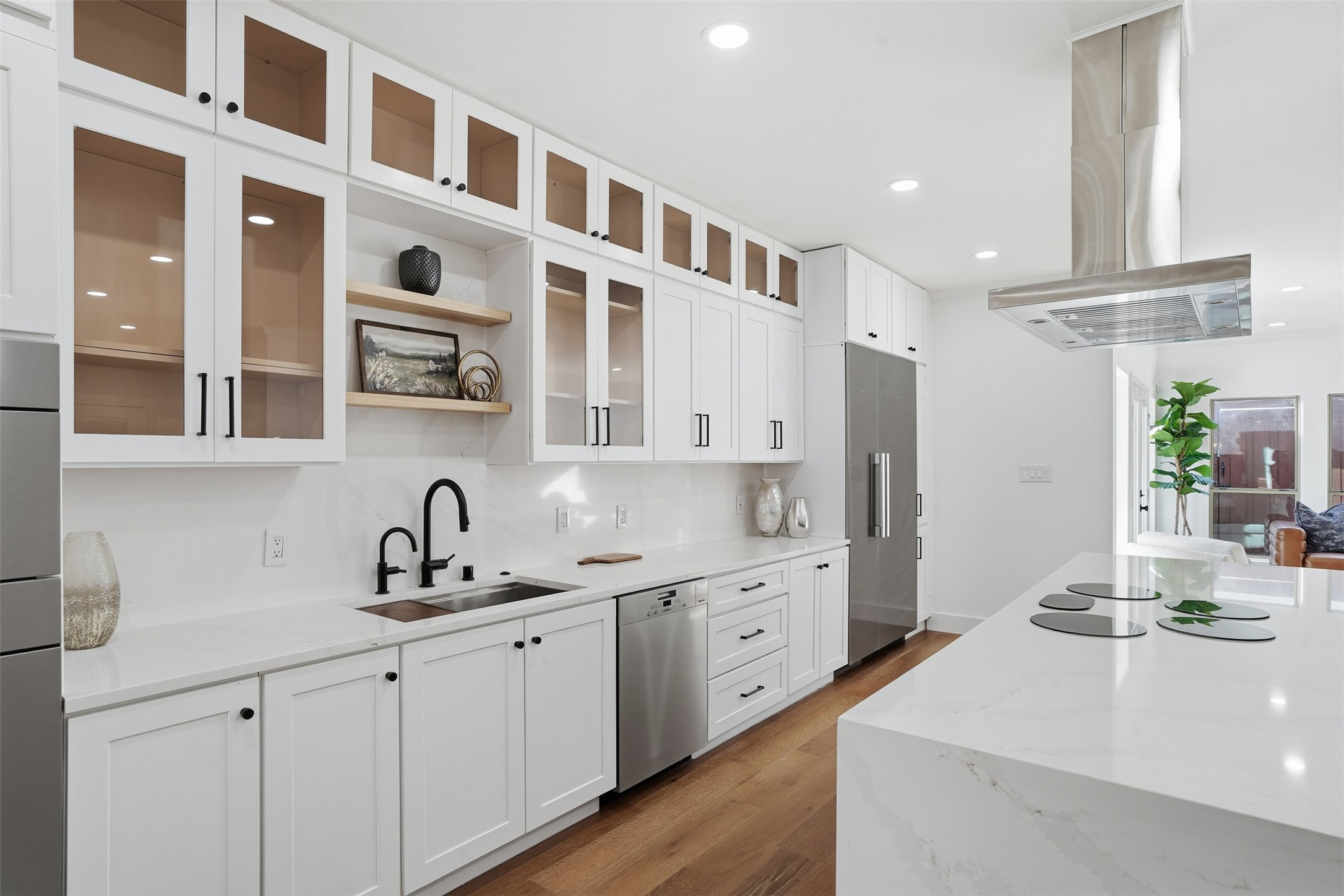 2 Parliament Place, Dallas, TX, 75225