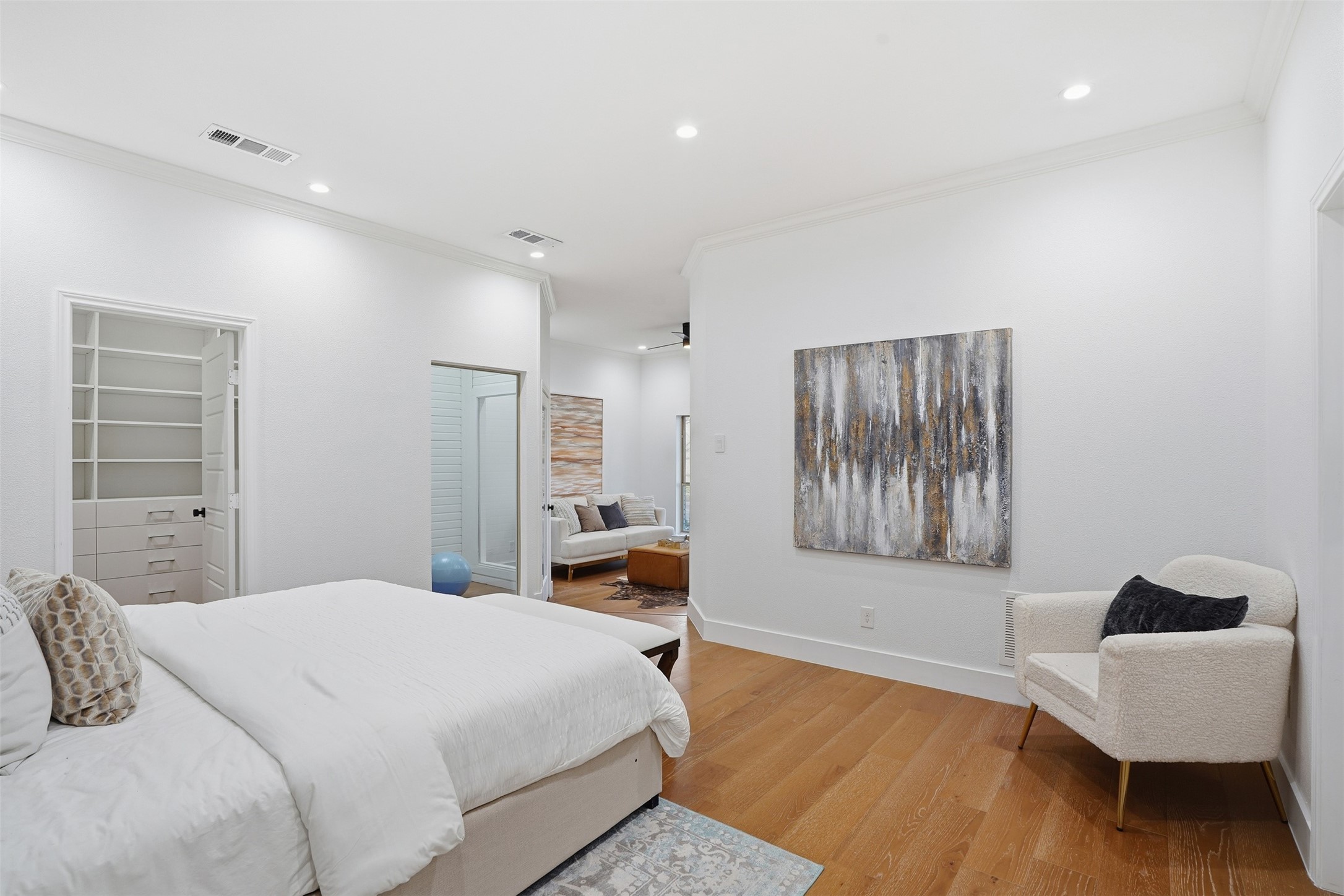 2 Parliament Place, Dallas, TX, 75225