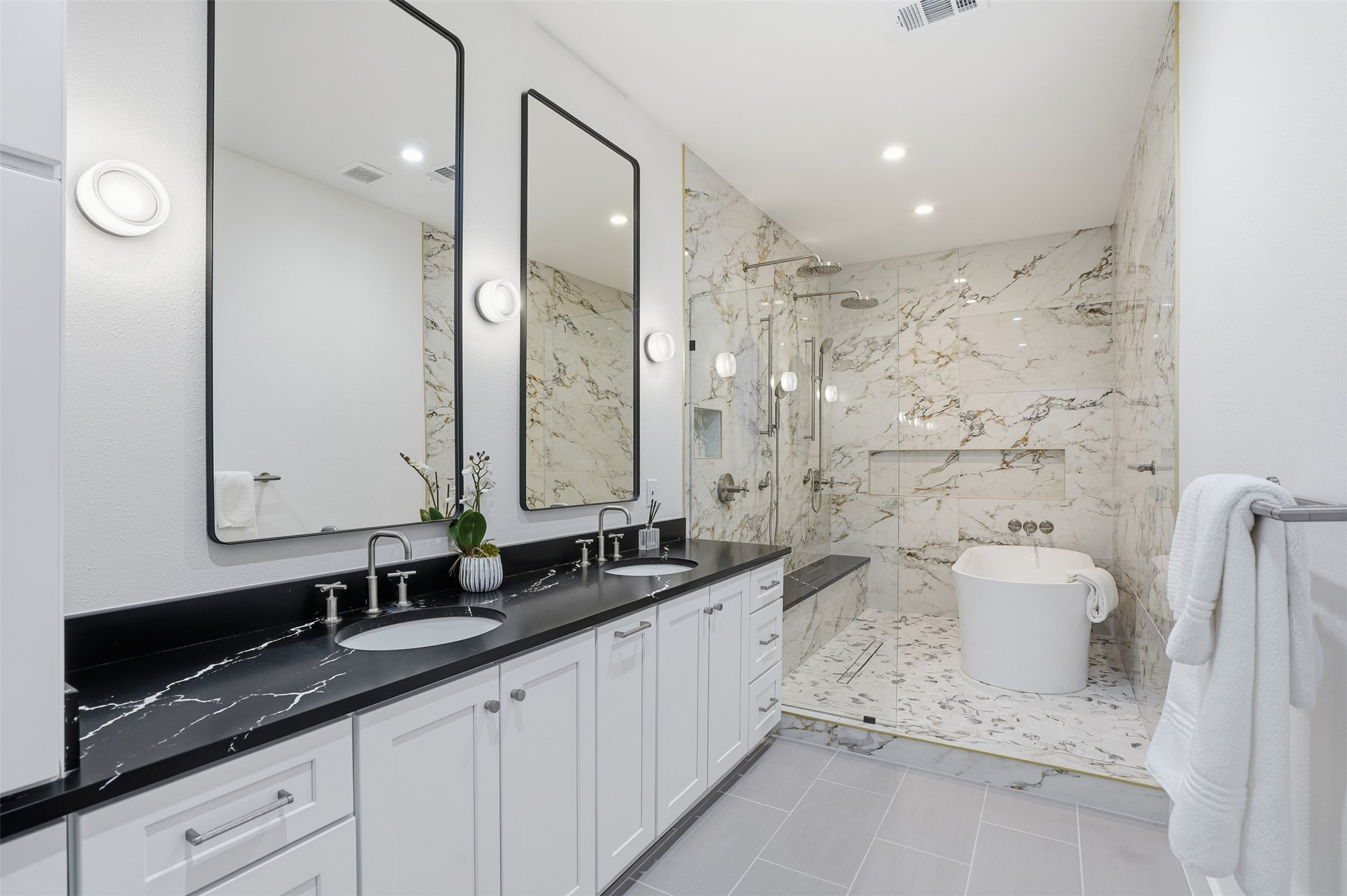2 Parliament Place, Dallas, TX, 75225
