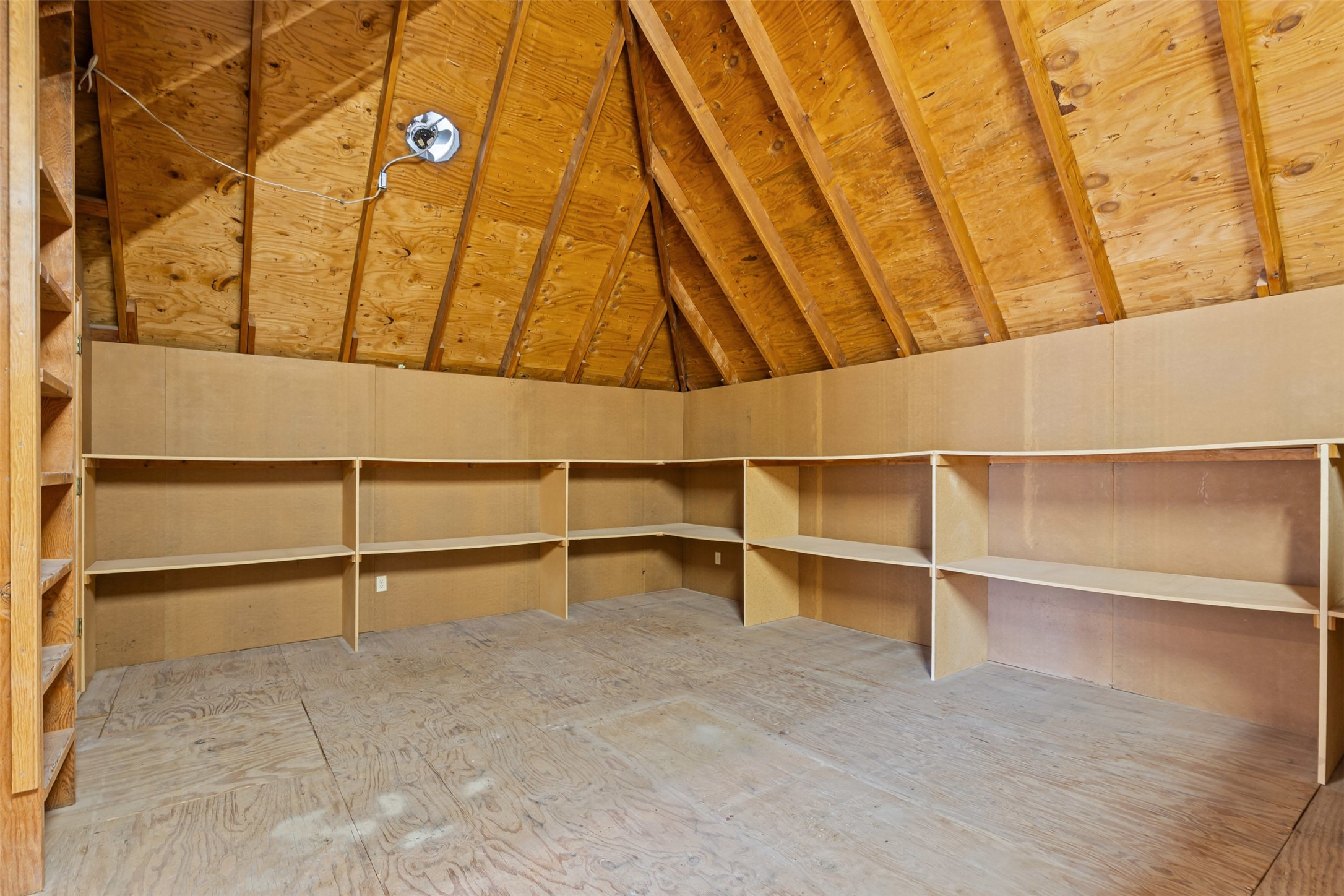 2 Parliament Place, Dallas, TX, 75225