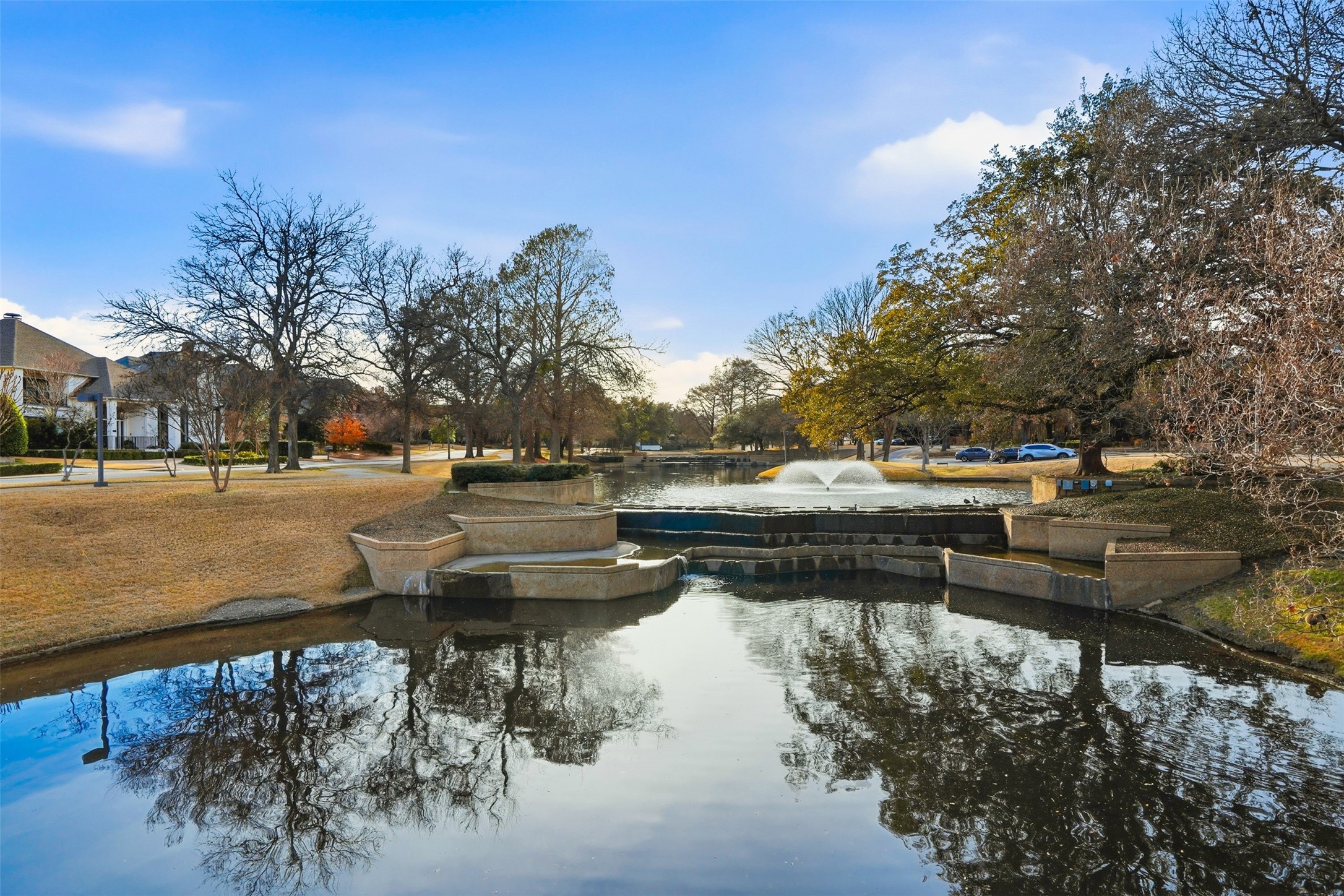 2 Parliament Place, Dallas, TX, 75225