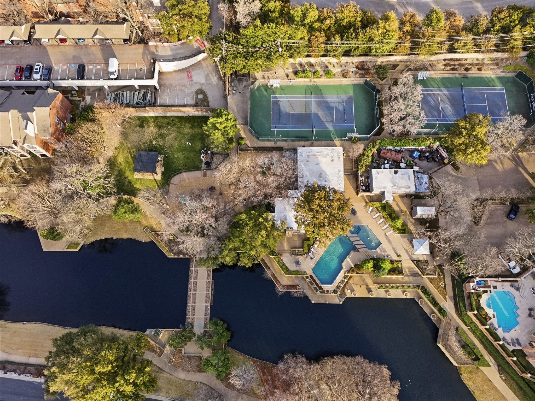 2 Parliament Place, Dallas, TX, 75225