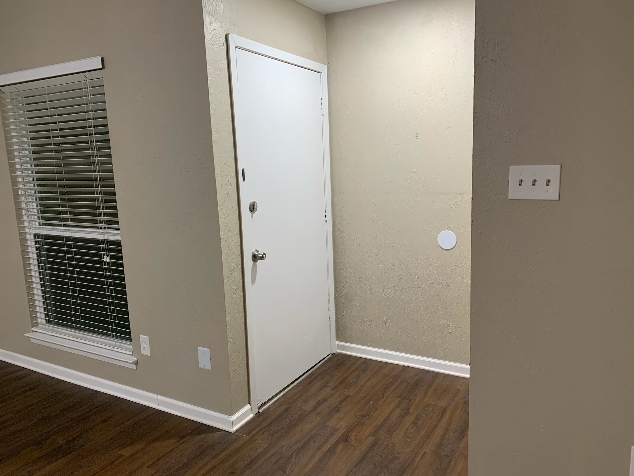13652 Flagstone Lane, Dallas, TX, 75240