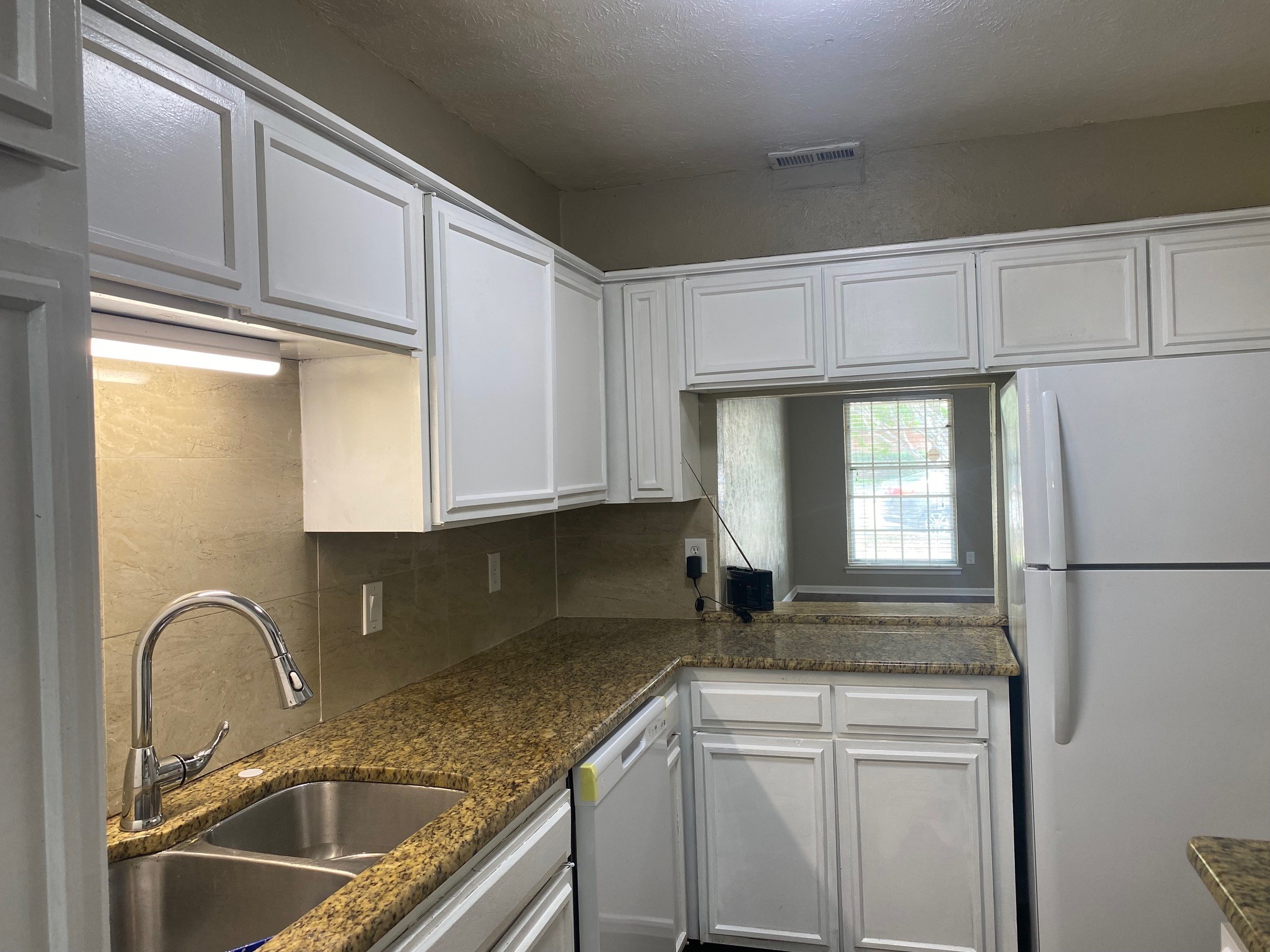13652 Flagstone Lane, Dallas, TX, 75240