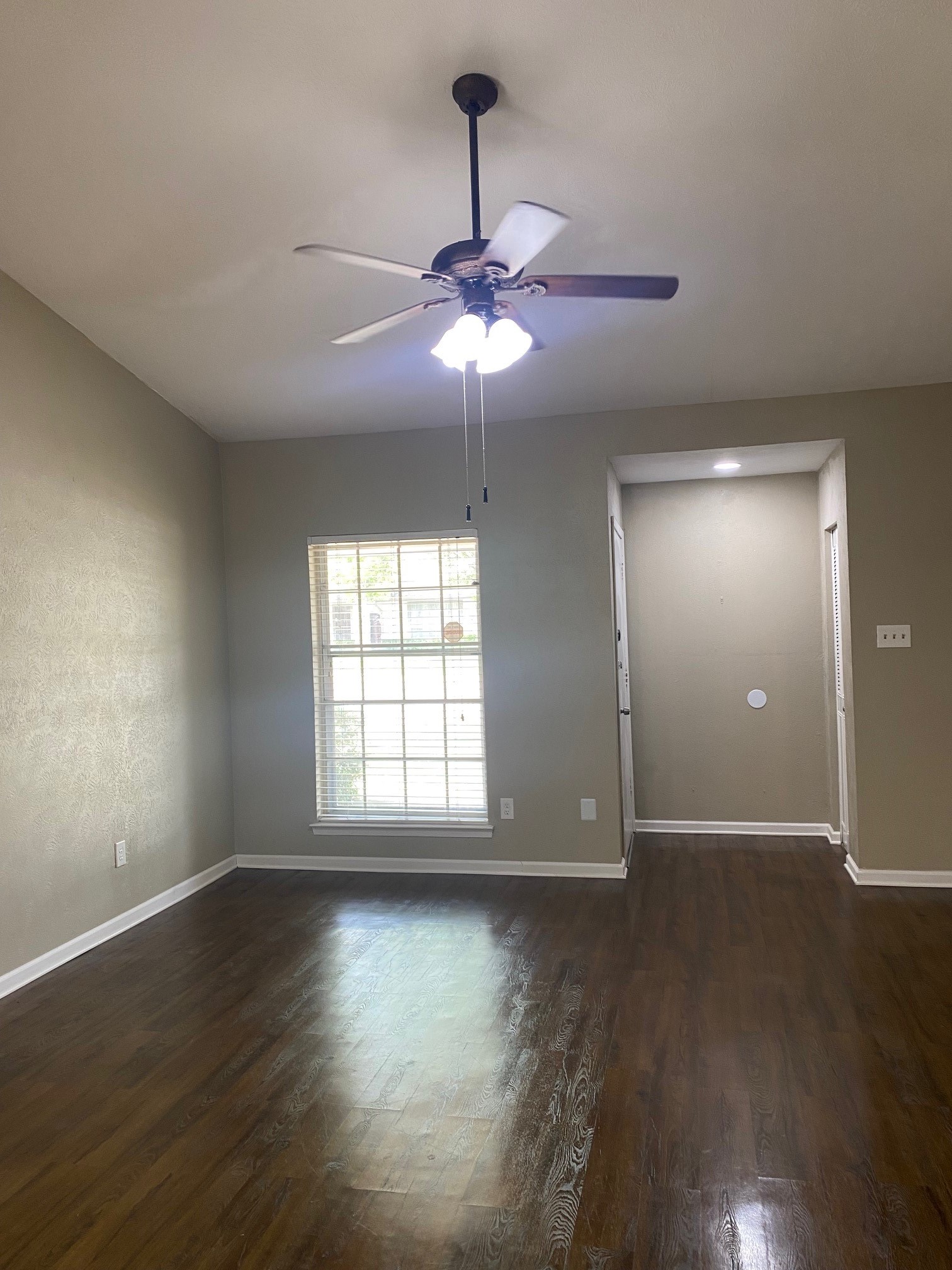 13652 Flagstone Lane, Dallas, TX, 75240