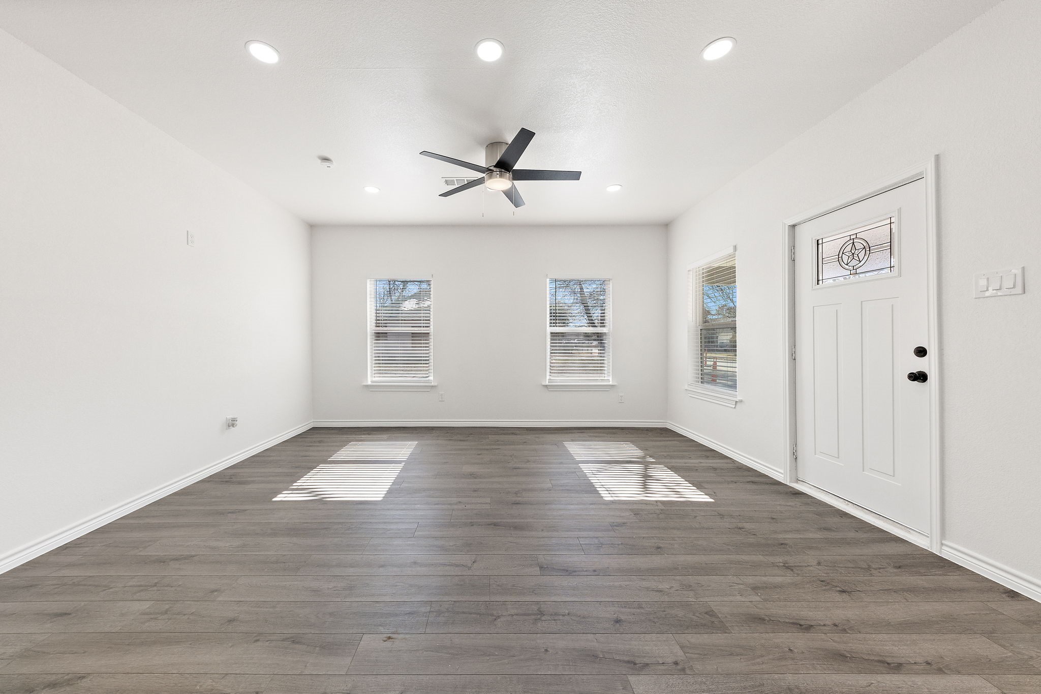 2330 Idaho Avenue, Dallas, TX, 75216