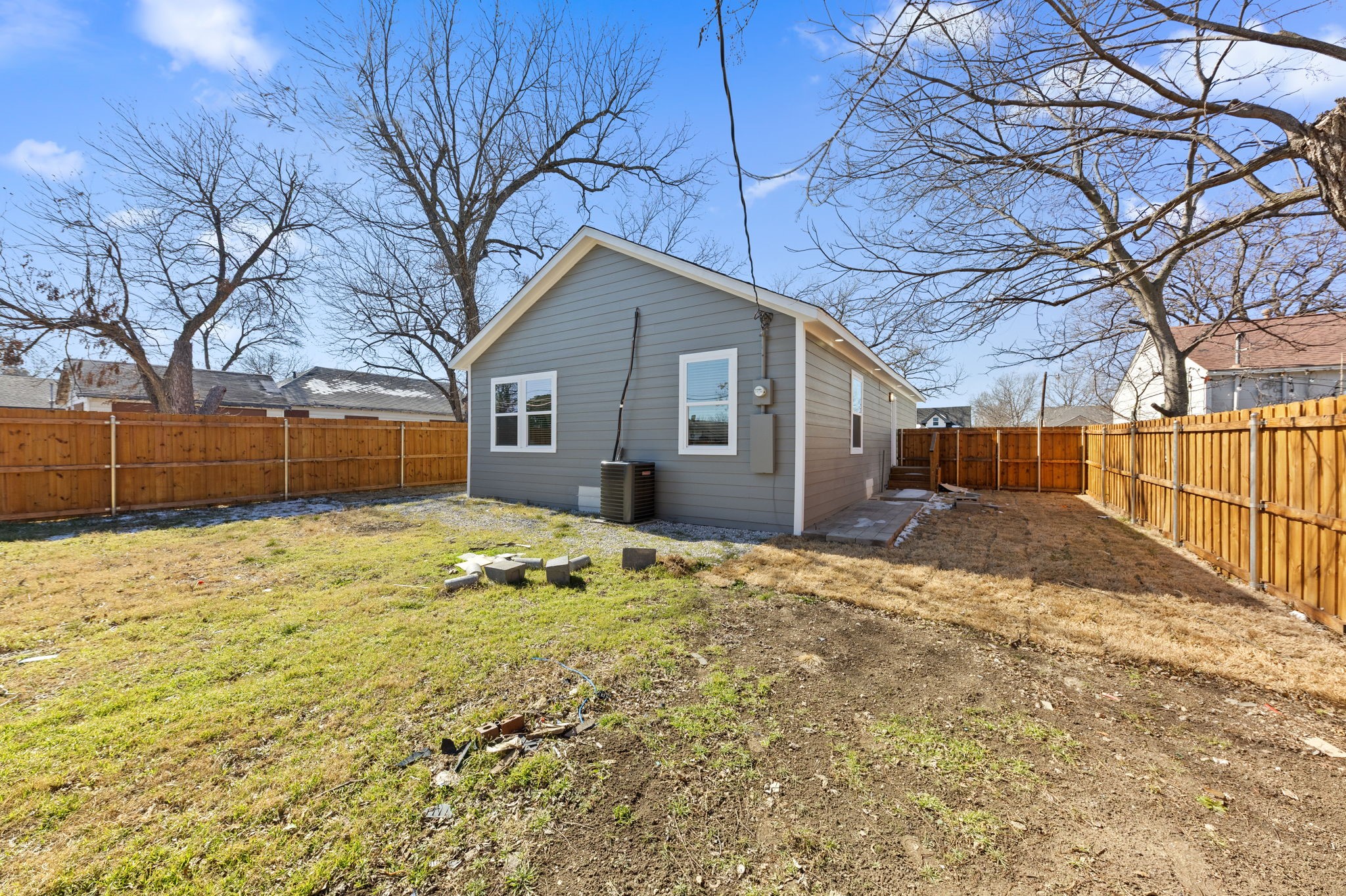 2330 Idaho Avenue, Dallas, TX, 75216