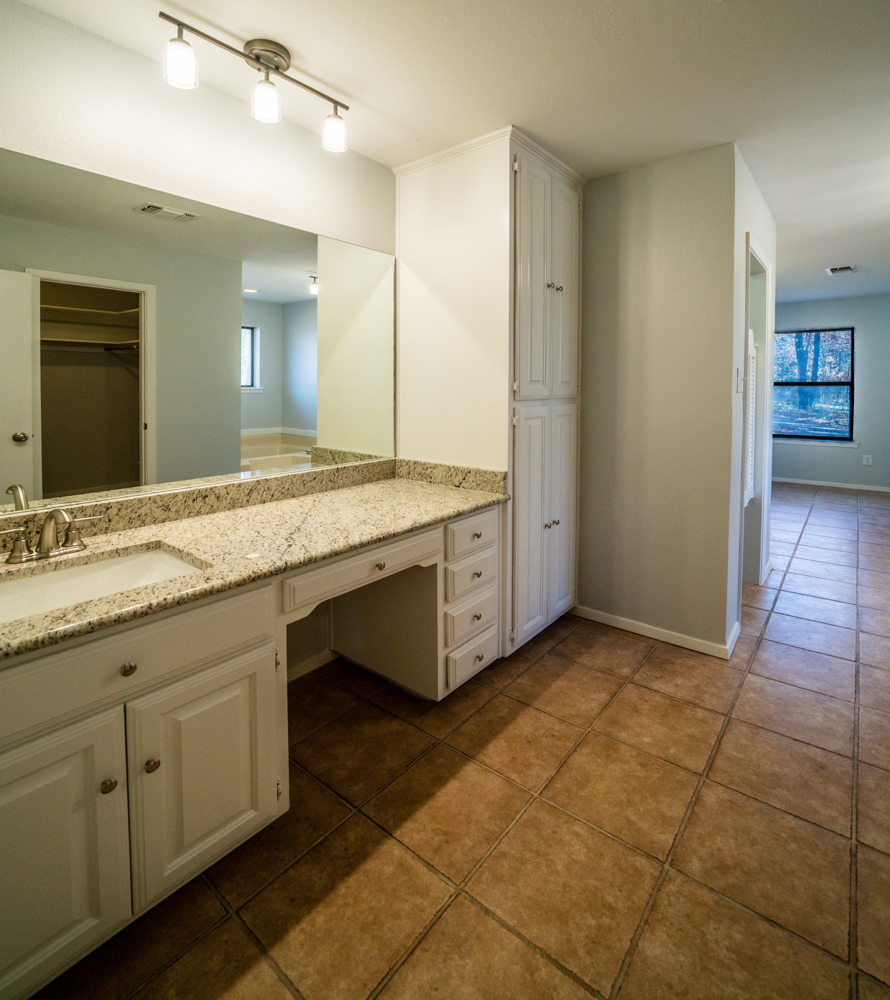 1051 County Road 2620, Mineola, TX, 75773