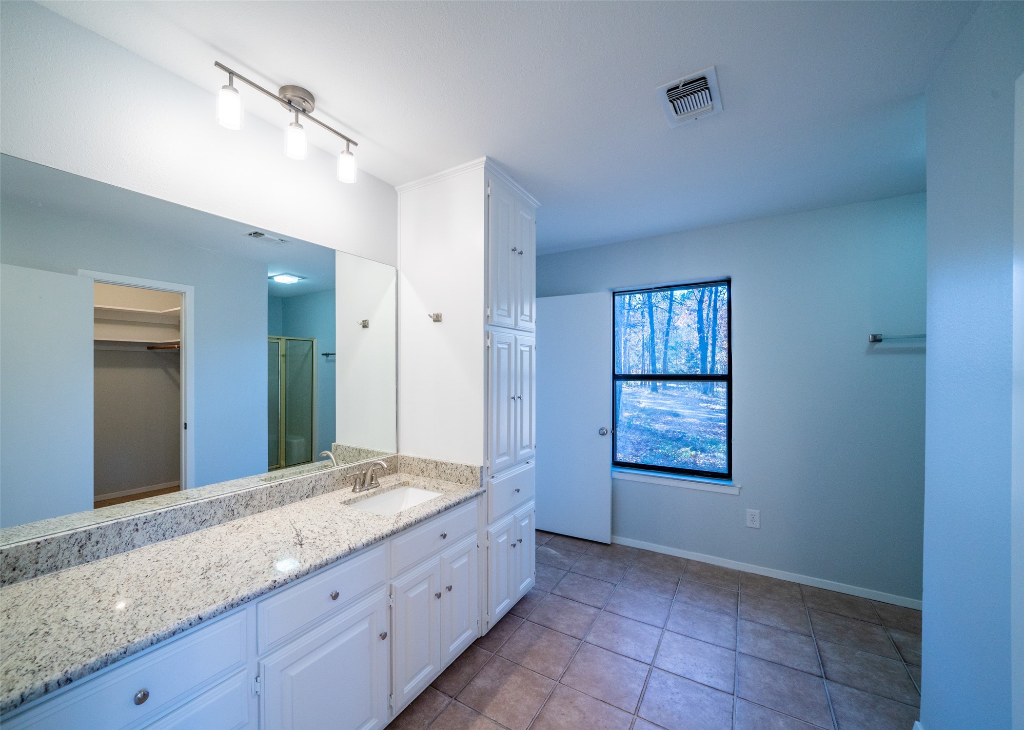 1051 County Road 2620, Mineola, TX, 75773