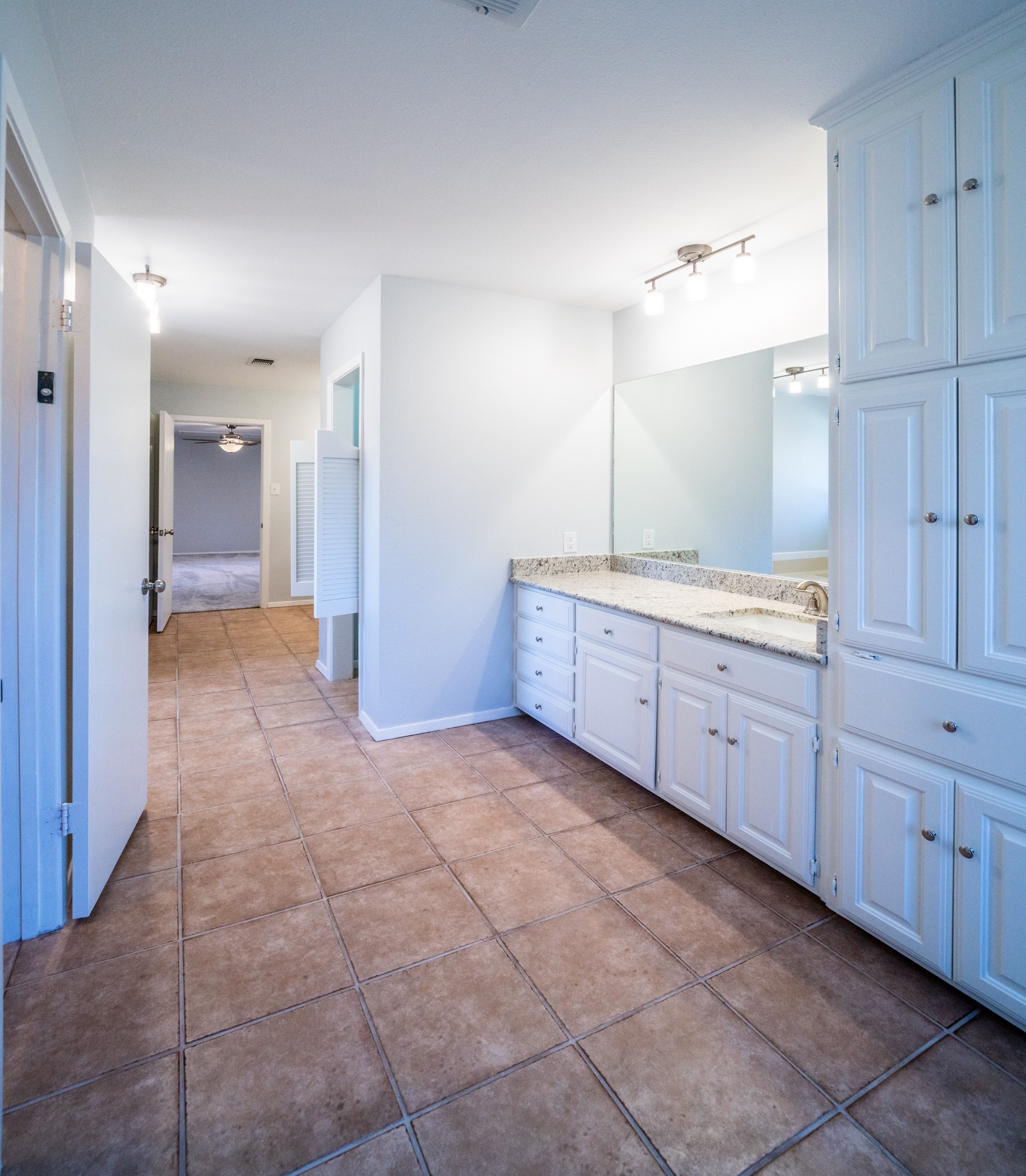 1051 County Road 2620, Mineola, TX, 75773
