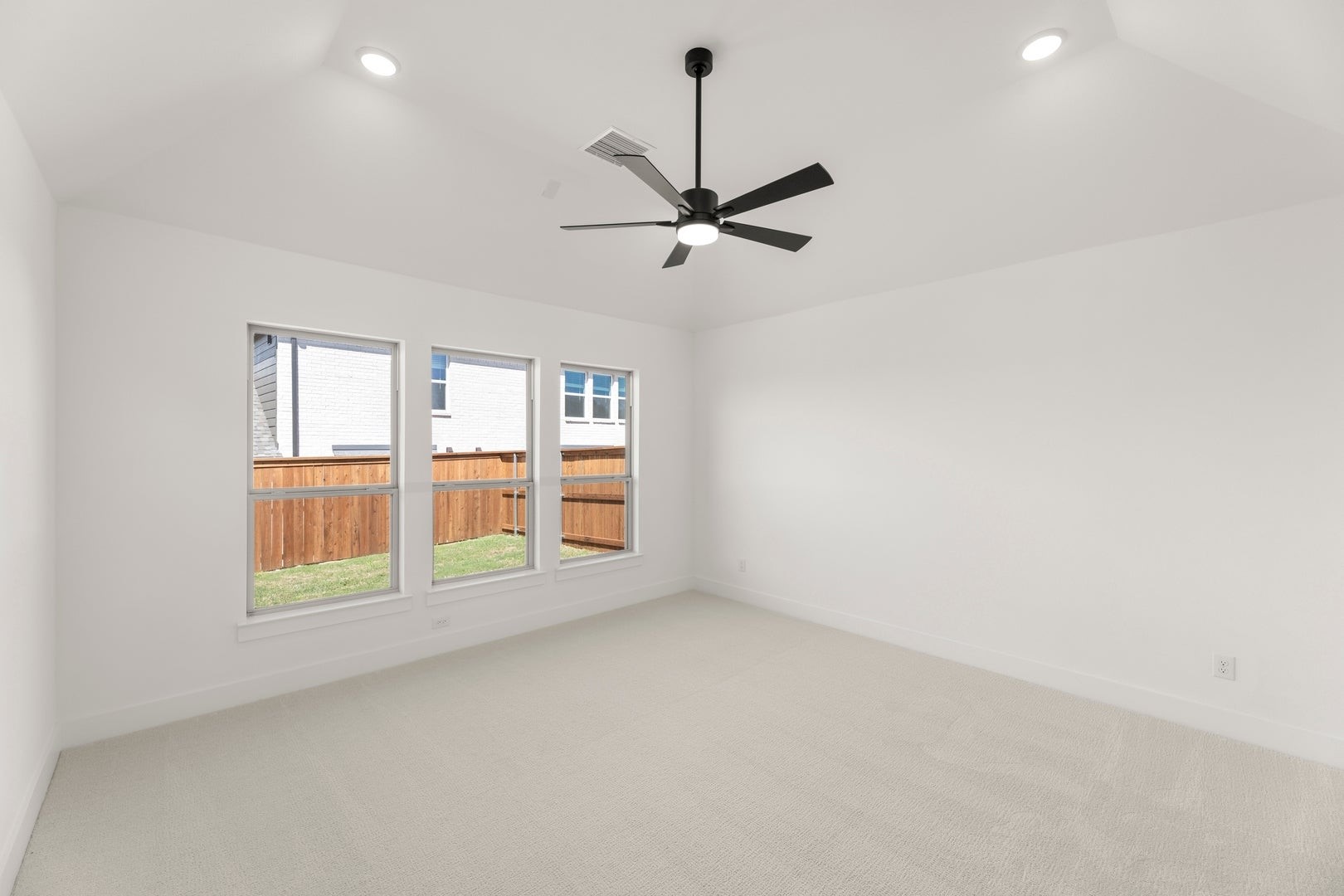 813 Golden Galaxy Way, Lucas, TX, 75098