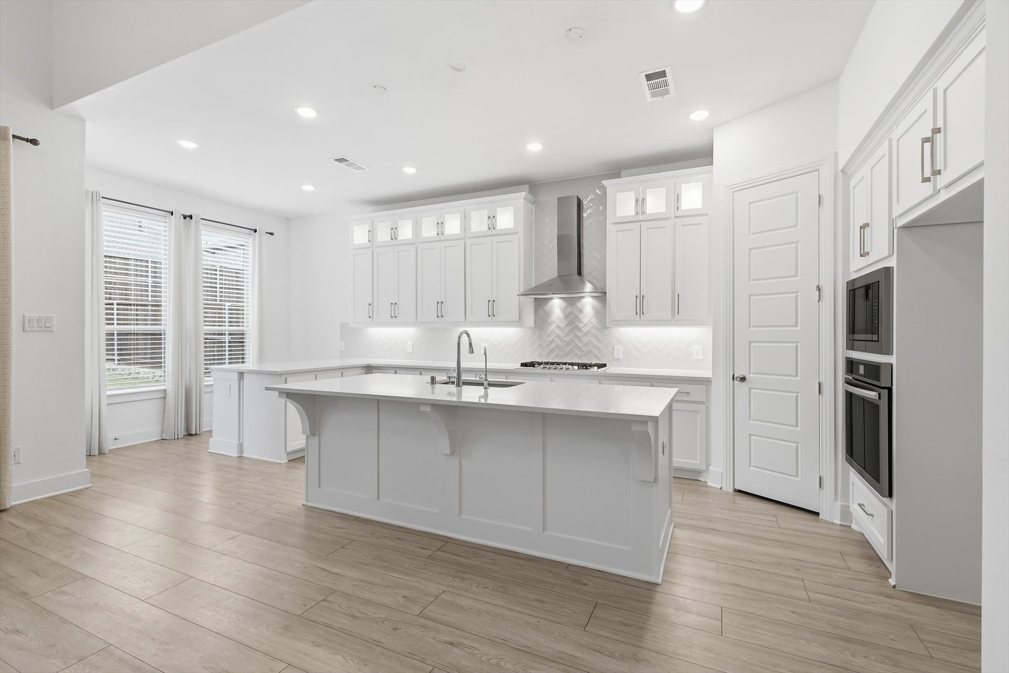 9416 Trailway Drive, Oak Point, TX, 75068