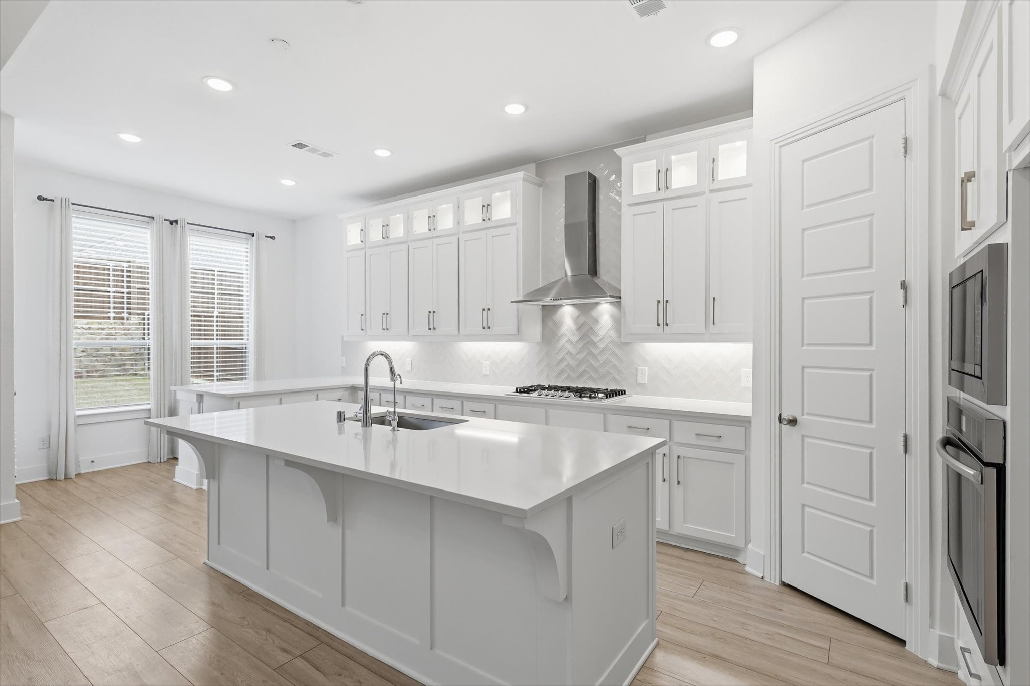9416 Trailway Drive, Oak Point, TX, 75068