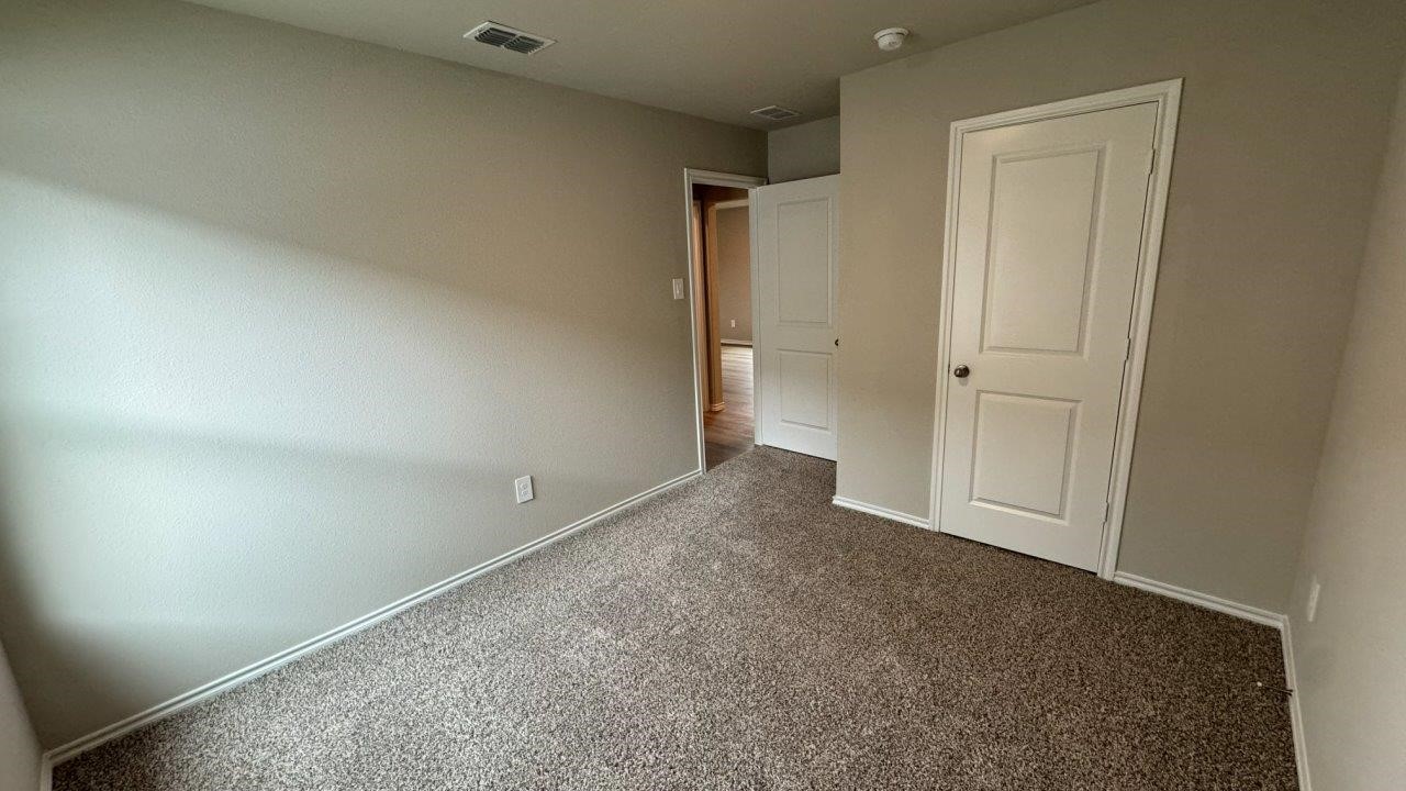 5541 FLANNEL Road, Denton, TX, 76249