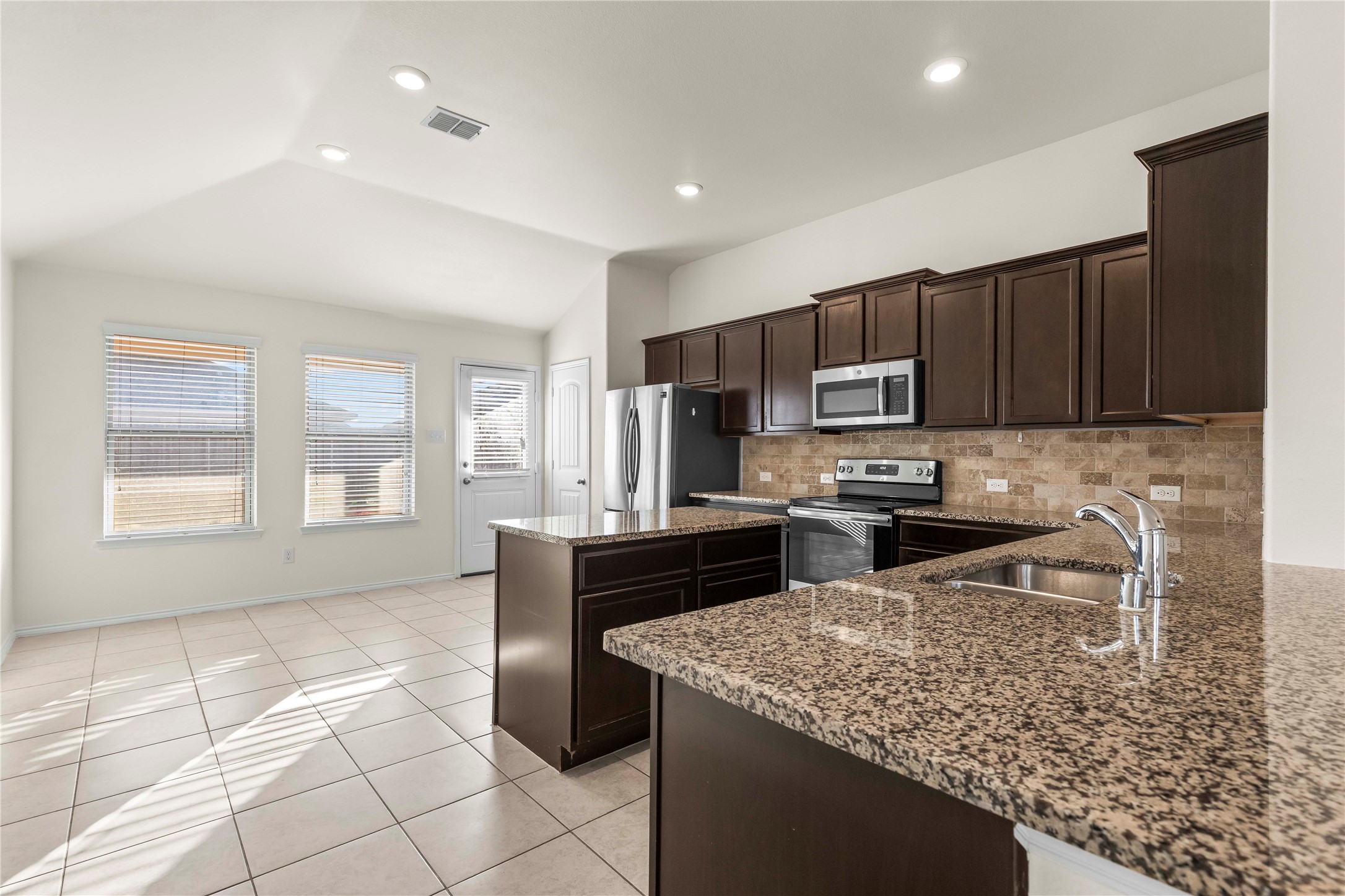 5313 Creek Hill Lane, Fort Worth, TX, 76179
