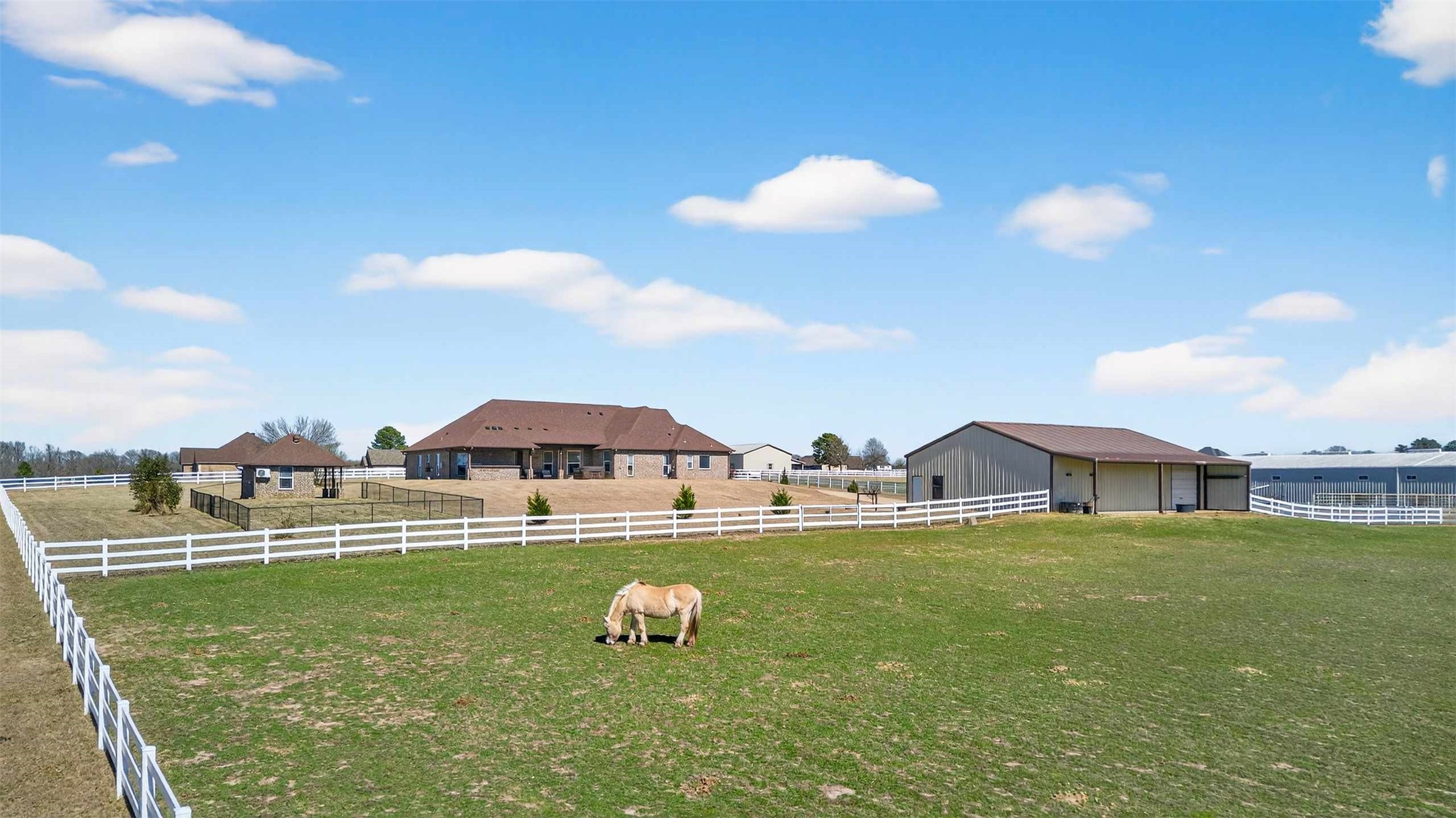 23151 Champion Drive, Lindale, TX, 75771