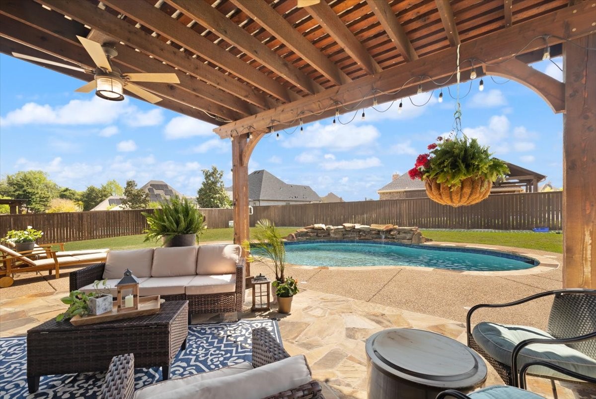 123 Claremont Drive, Ovilla, TX, 75154