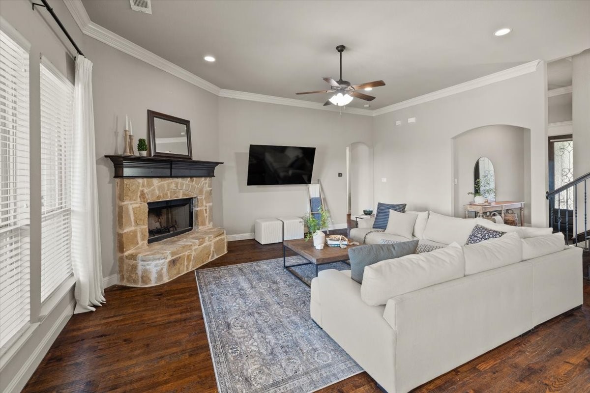 123 Claremont Drive, Ovilla, TX, 75154