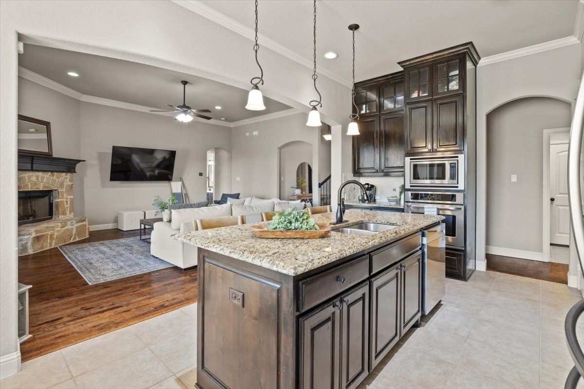 123 Claremont Drive, Ovilla, TX, 75154
