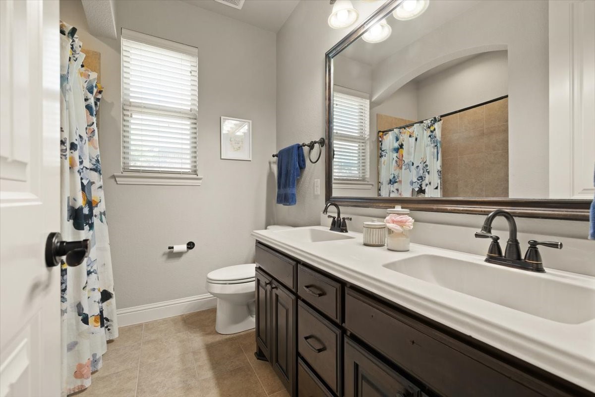 123 Claremont Drive, Ovilla, TX, 75154