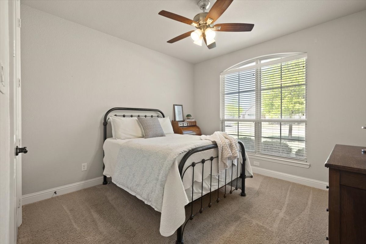 123 Claremont Drive, Ovilla, TX, 75154