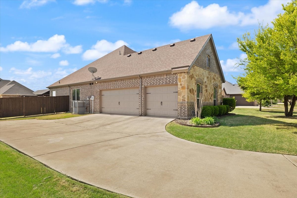 123 Claremont Drive, Ovilla, TX, 75154