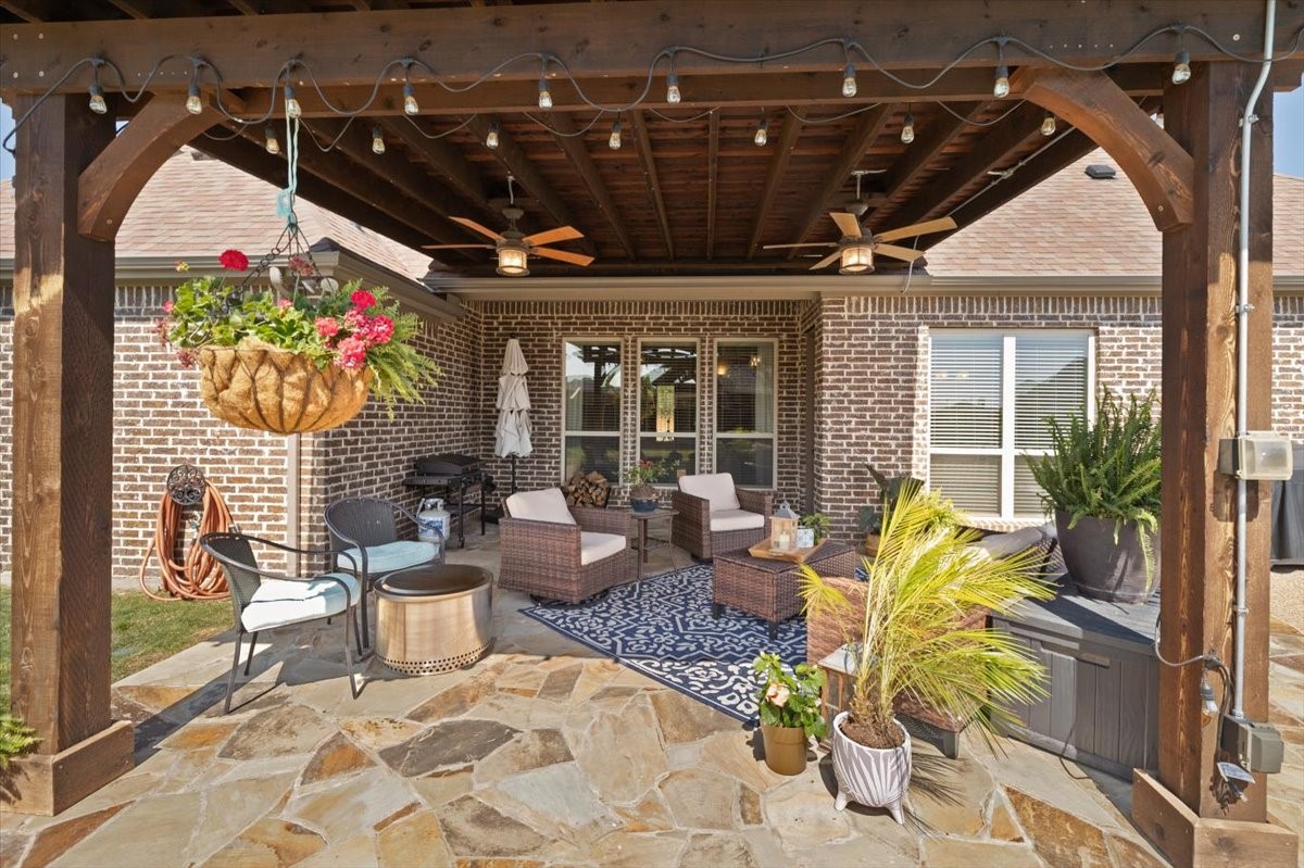 123 Claremont Drive, Ovilla, TX, 75154