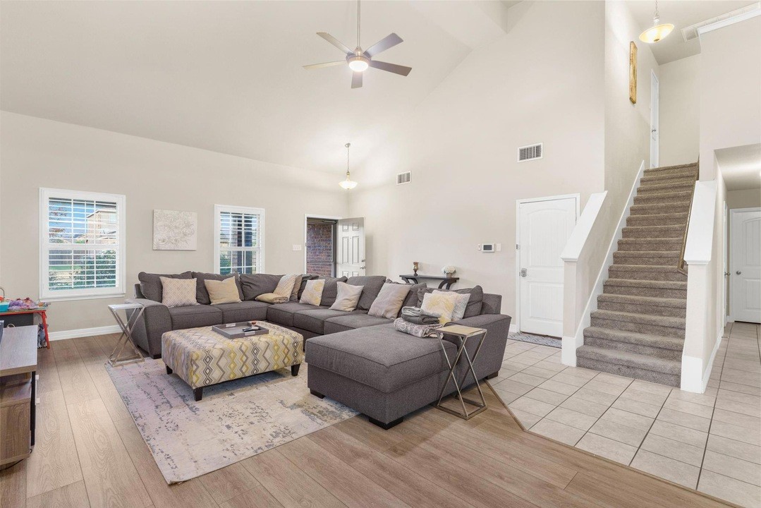 Property photo 02 of 222 Park Avenue, Anna, TX 75409 | MLS #21173848