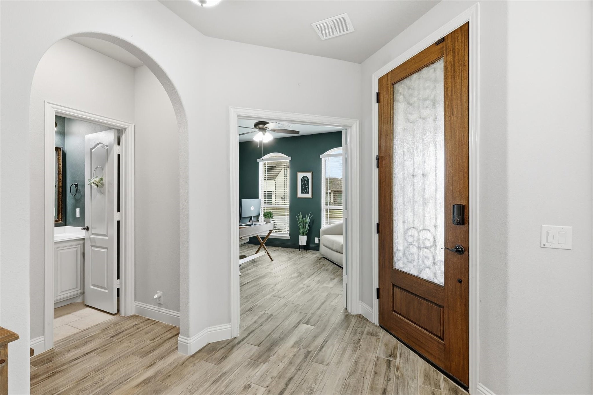 924 Timber Ridge Drive, Justin, TX, 76247