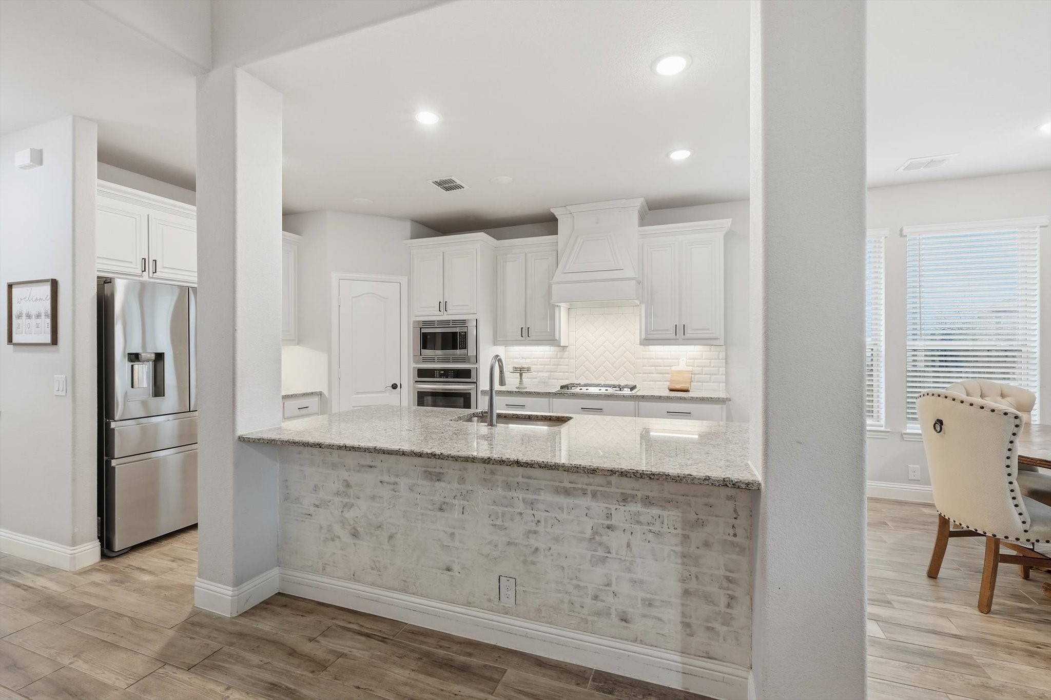 924 Timber Ridge Drive, Justin, TX, 76247