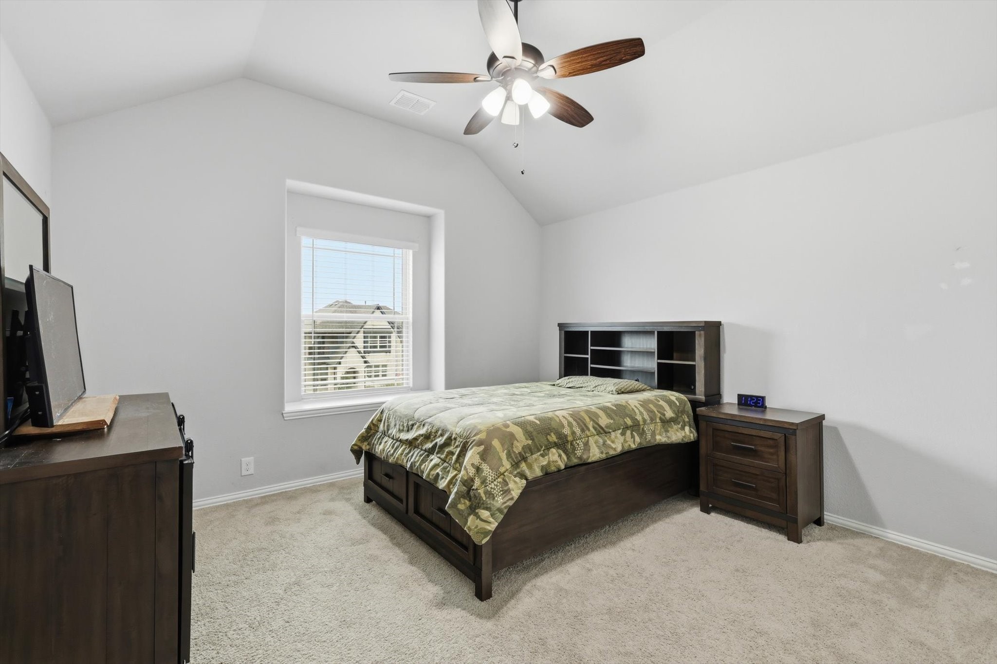 924 Timber Ridge Drive, Justin, TX, 76247