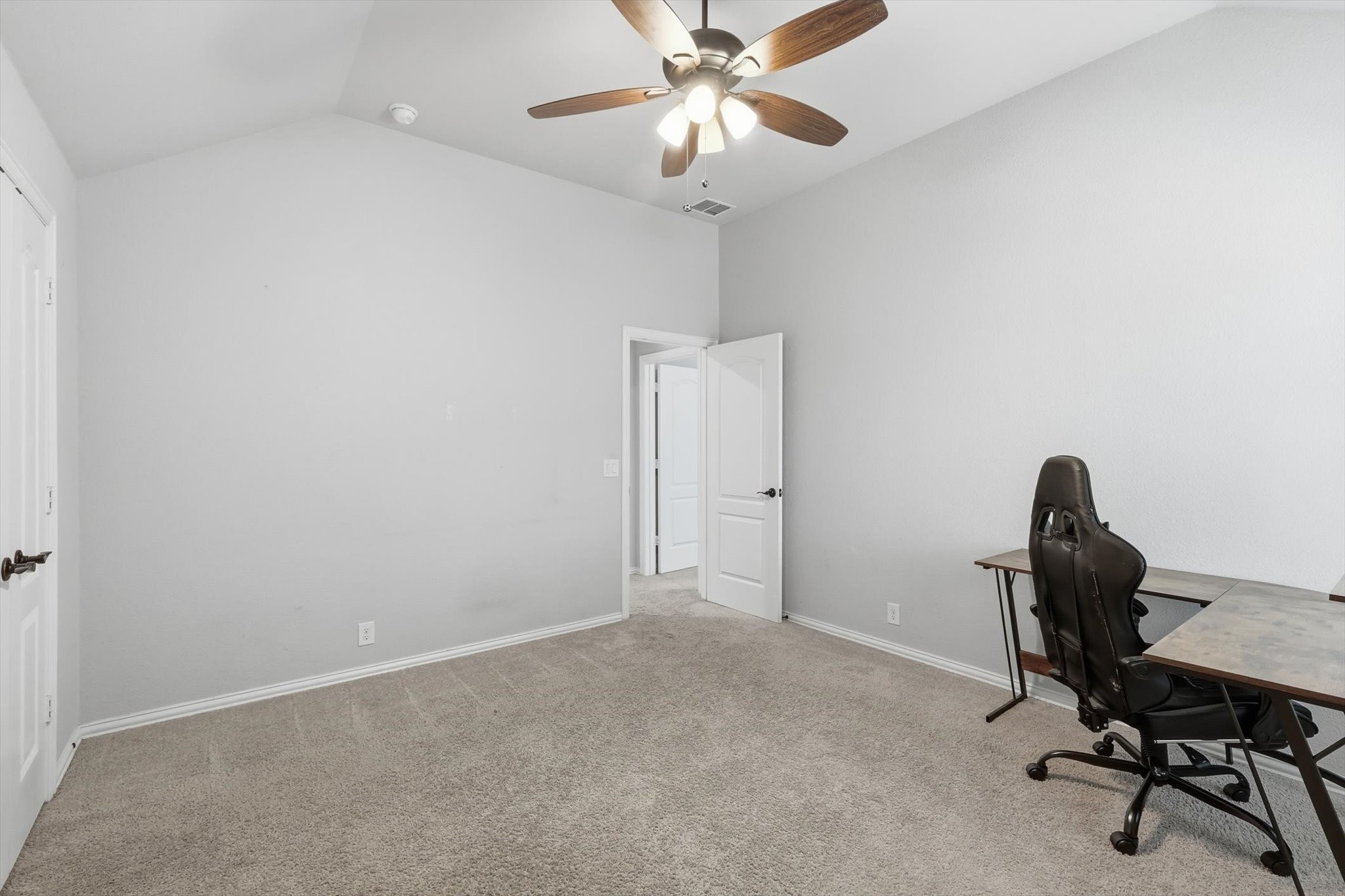 924 Timber Ridge Drive, Justin, TX, 76247
