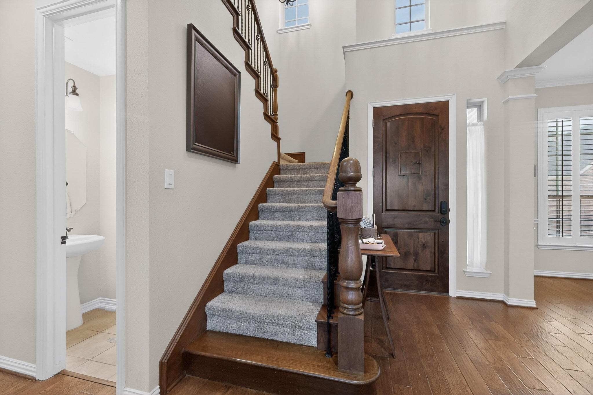 Property photo 04 of 7625 Ridgedale Court, Sachse, TX 75048 | MLS #21174253