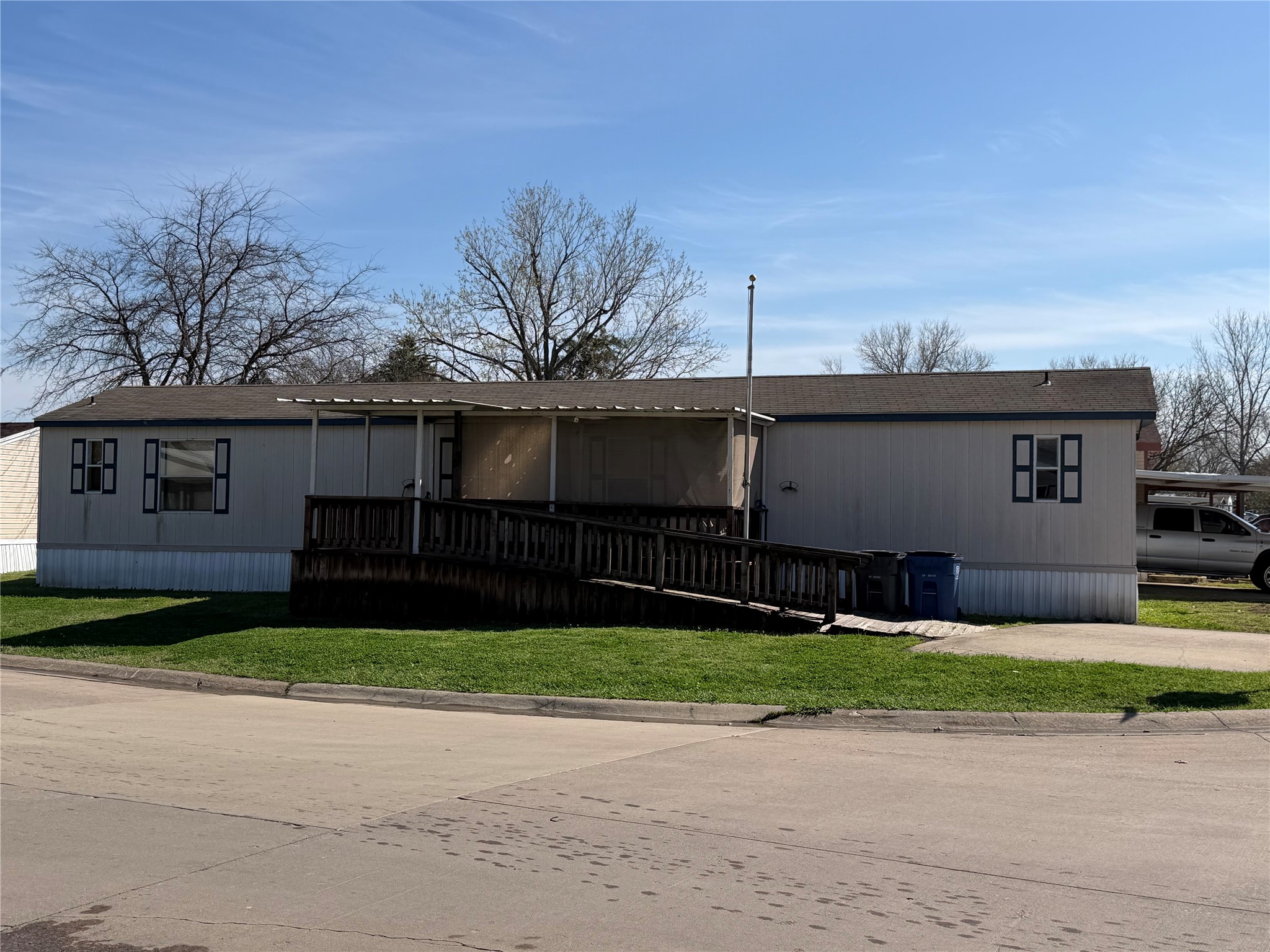 Property photo 02 of 337 Bobby, Wylie, TX 75098 | MLS #21174669