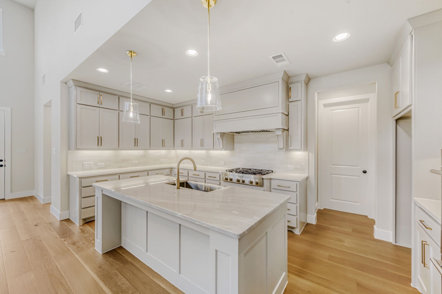807 Open Range Drive, Mansfield, TX, 76063