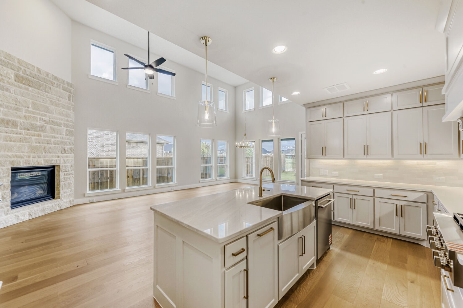 807 Open Range Drive, Mansfield, TX, 76063