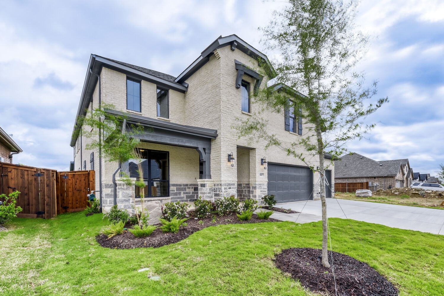 807 Open Range Drive, Mansfield, TX, 76063