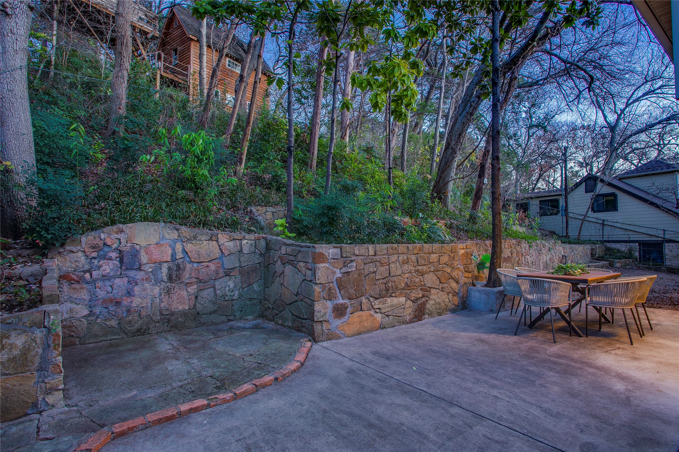 2230 Kessler Parkway, Dallas, TX, 75208