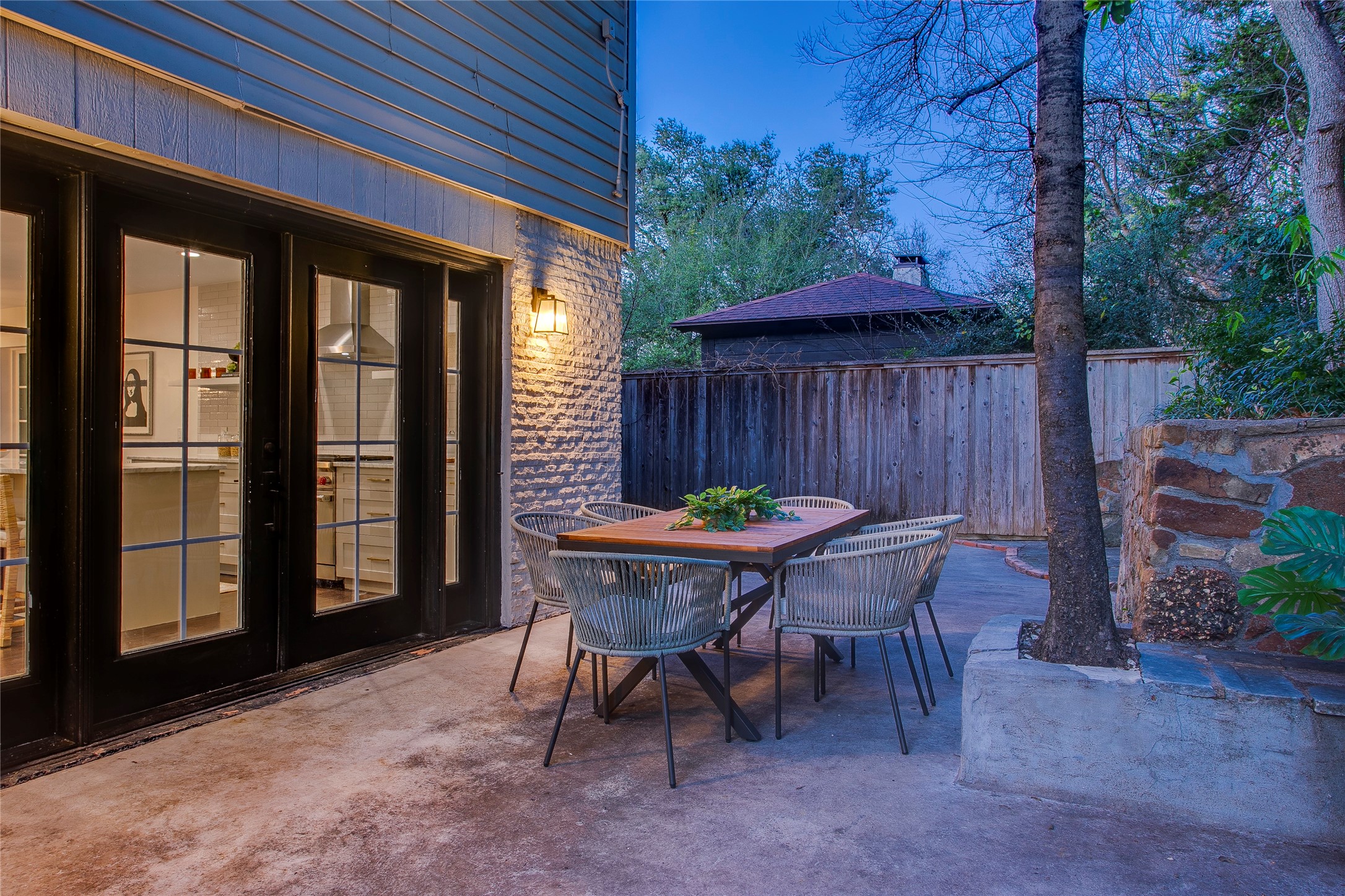 2230 Kessler Parkway, Dallas, TX, 75208