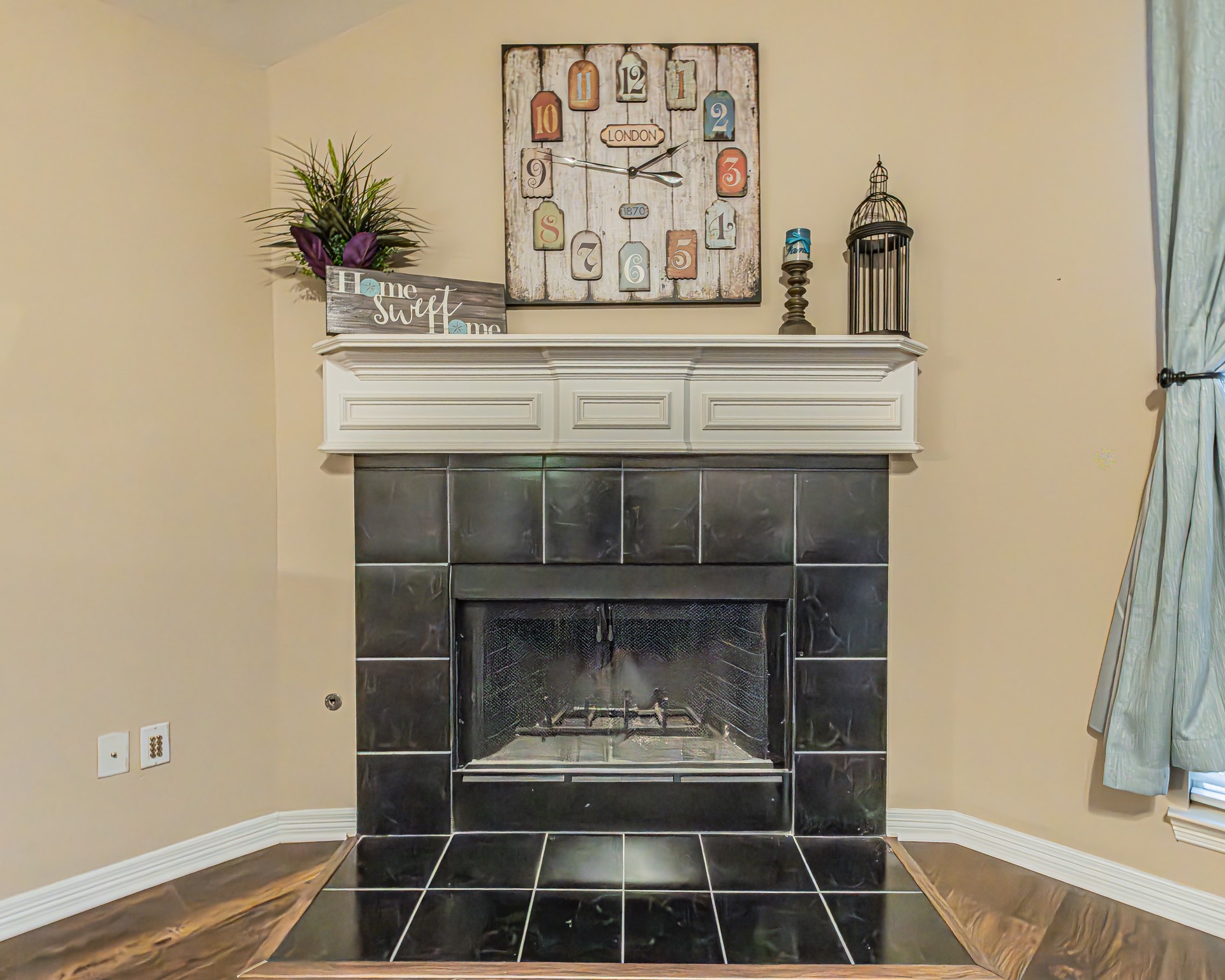 2878 Crestview Drive, Lewisville, TX, 75067