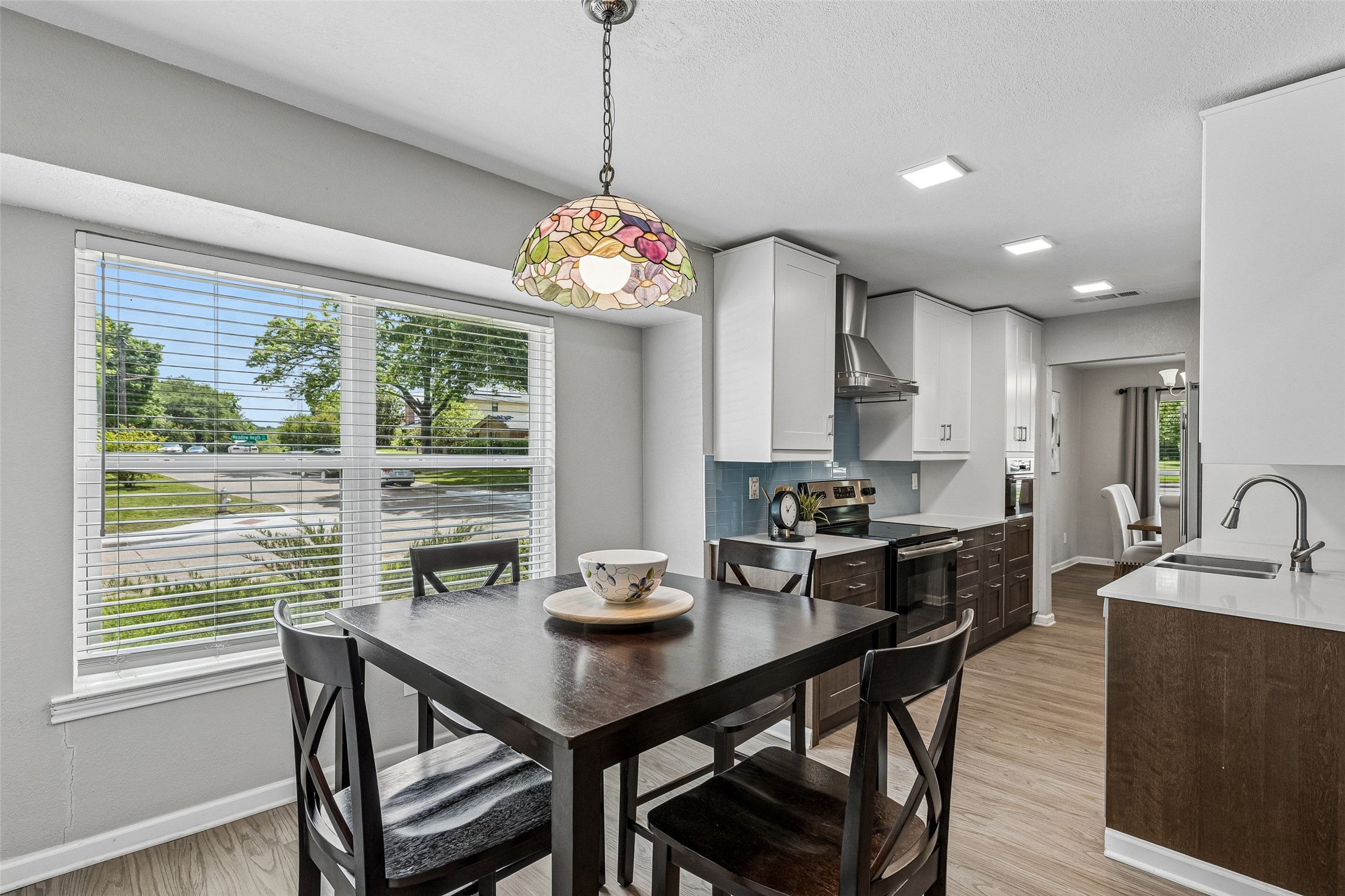 605 Meadow Heath Circle, Dallas, TX, 75232