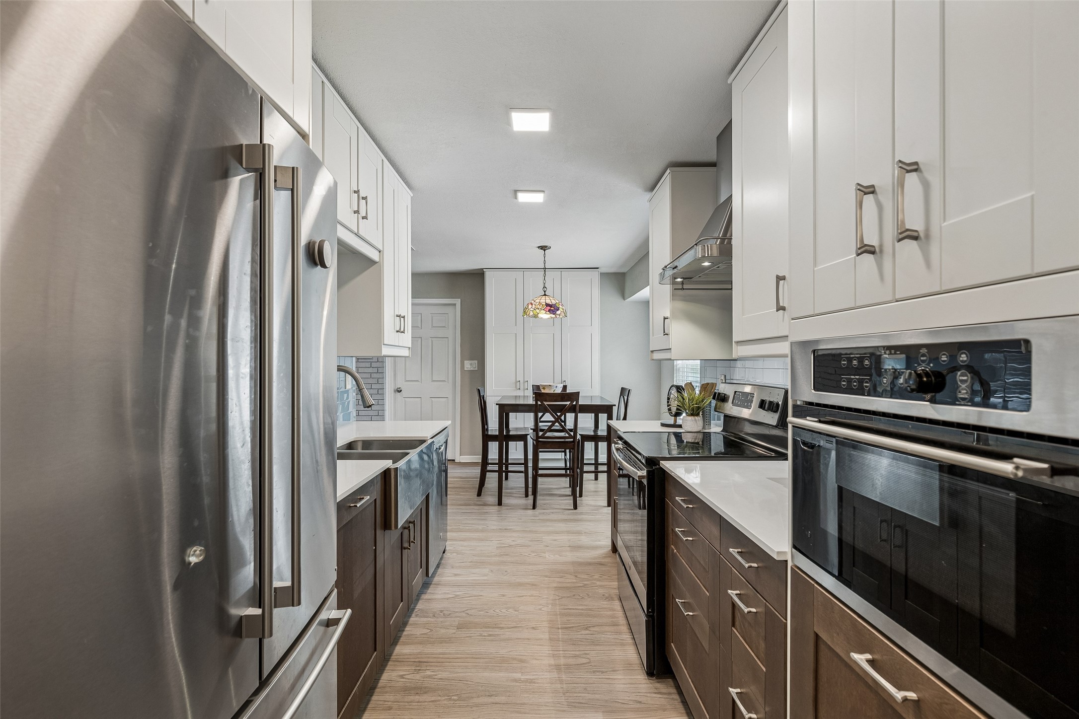 605 Meadow Heath Circle, Dallas, TX, 75232