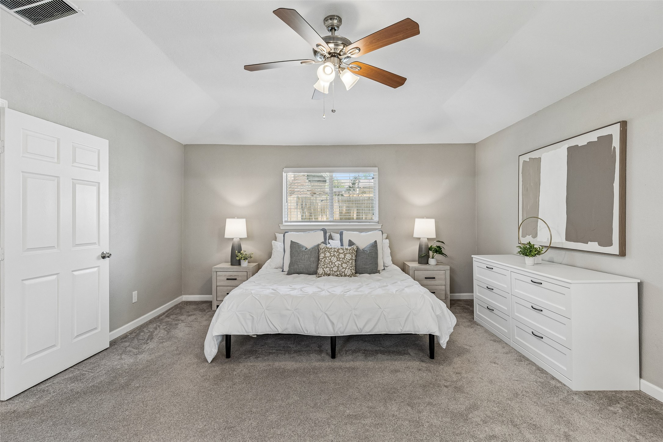 605 Meadow Heath Circle, Dallas, TX, 75232