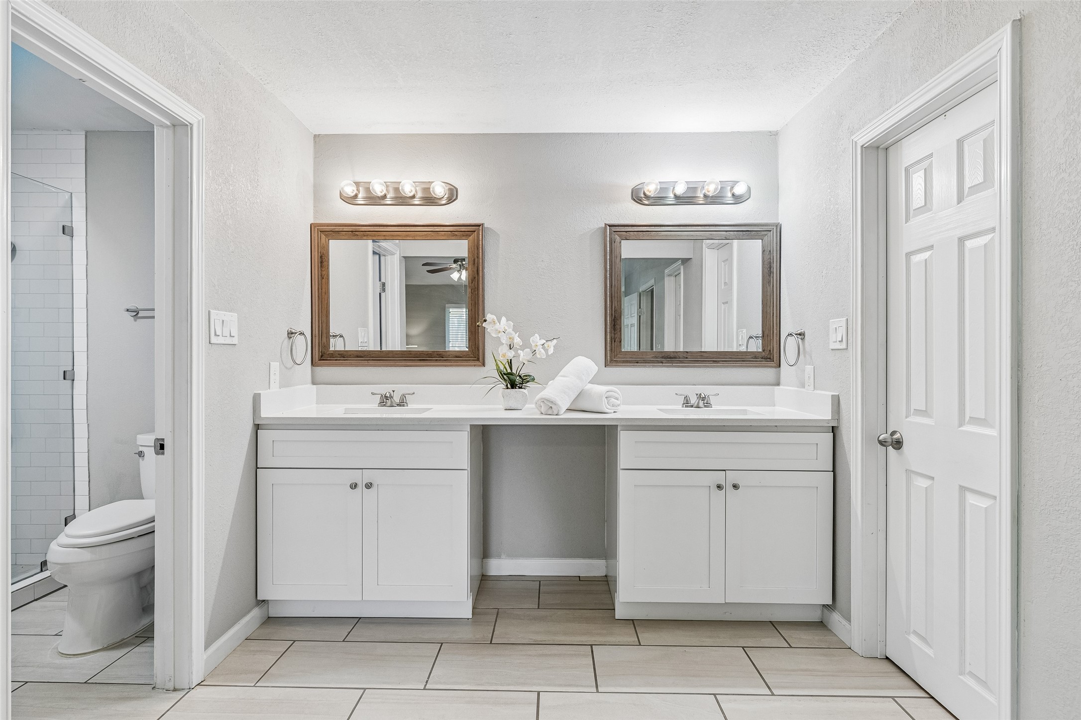 605 Meadow Heath Circle, Dallas, TX, 75232