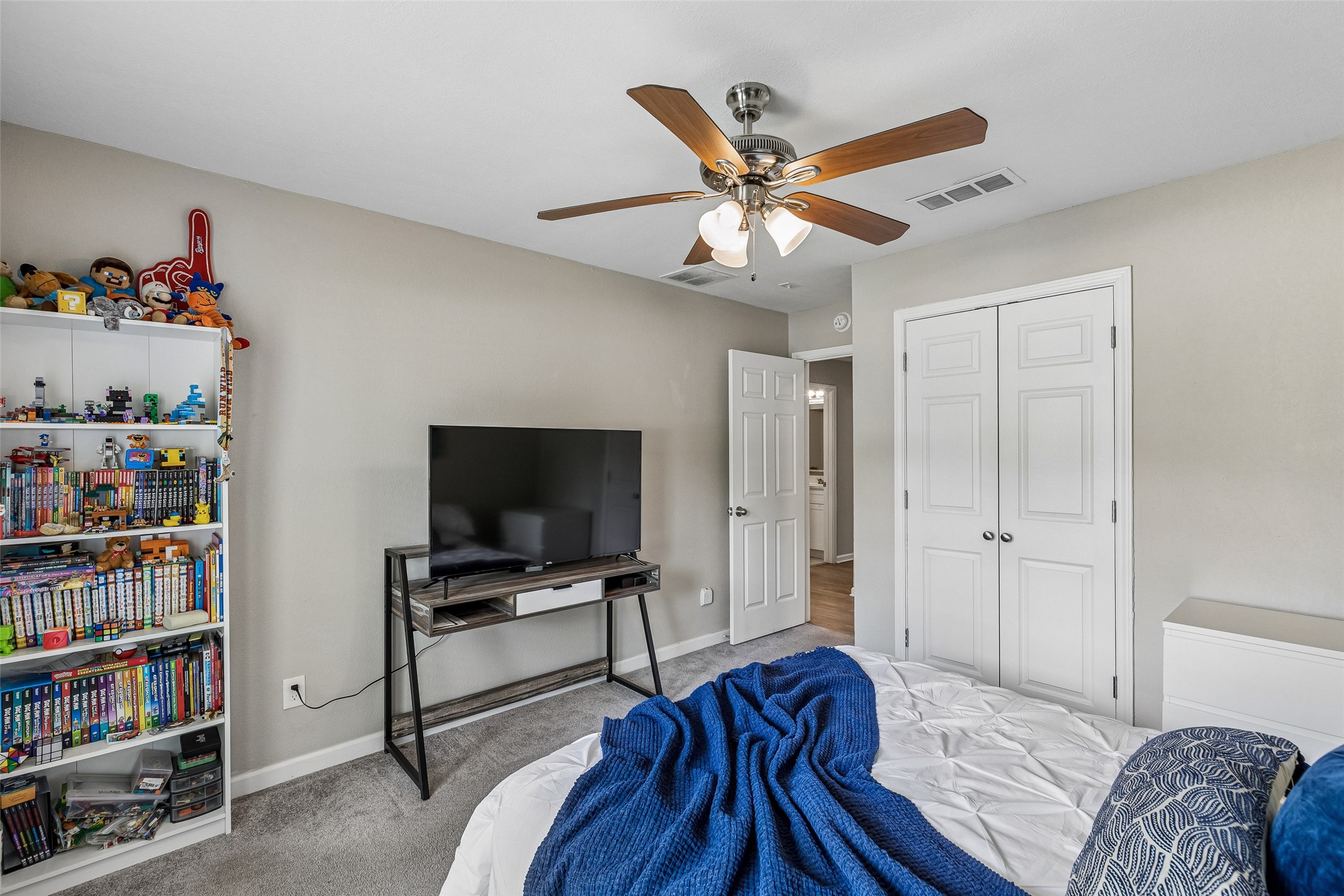 605 Meadow Heath Circle, Dallas, TX, 75232
